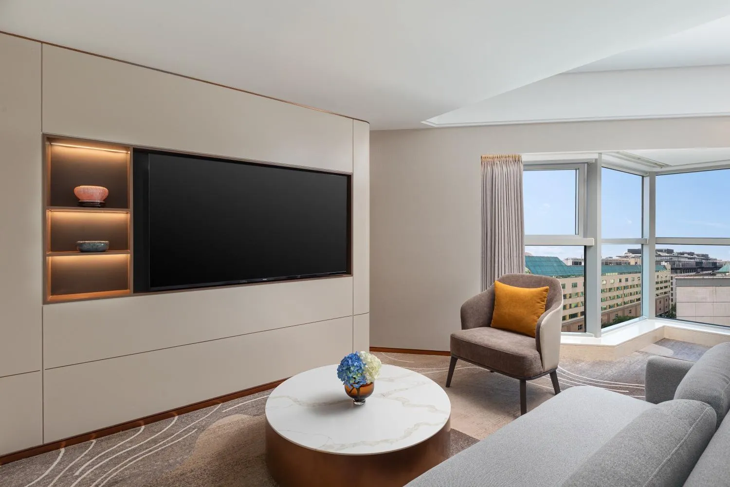 Seating area in Sunworld Dynasty Hotel Beijing Wangfujing