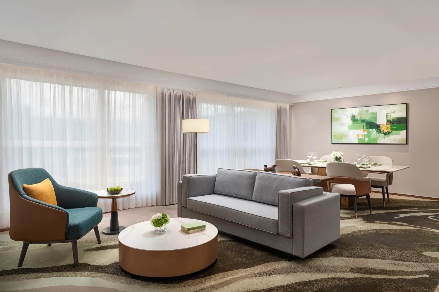 Living room in Sunworld Dynasty Hotel Beijing Wangfujing