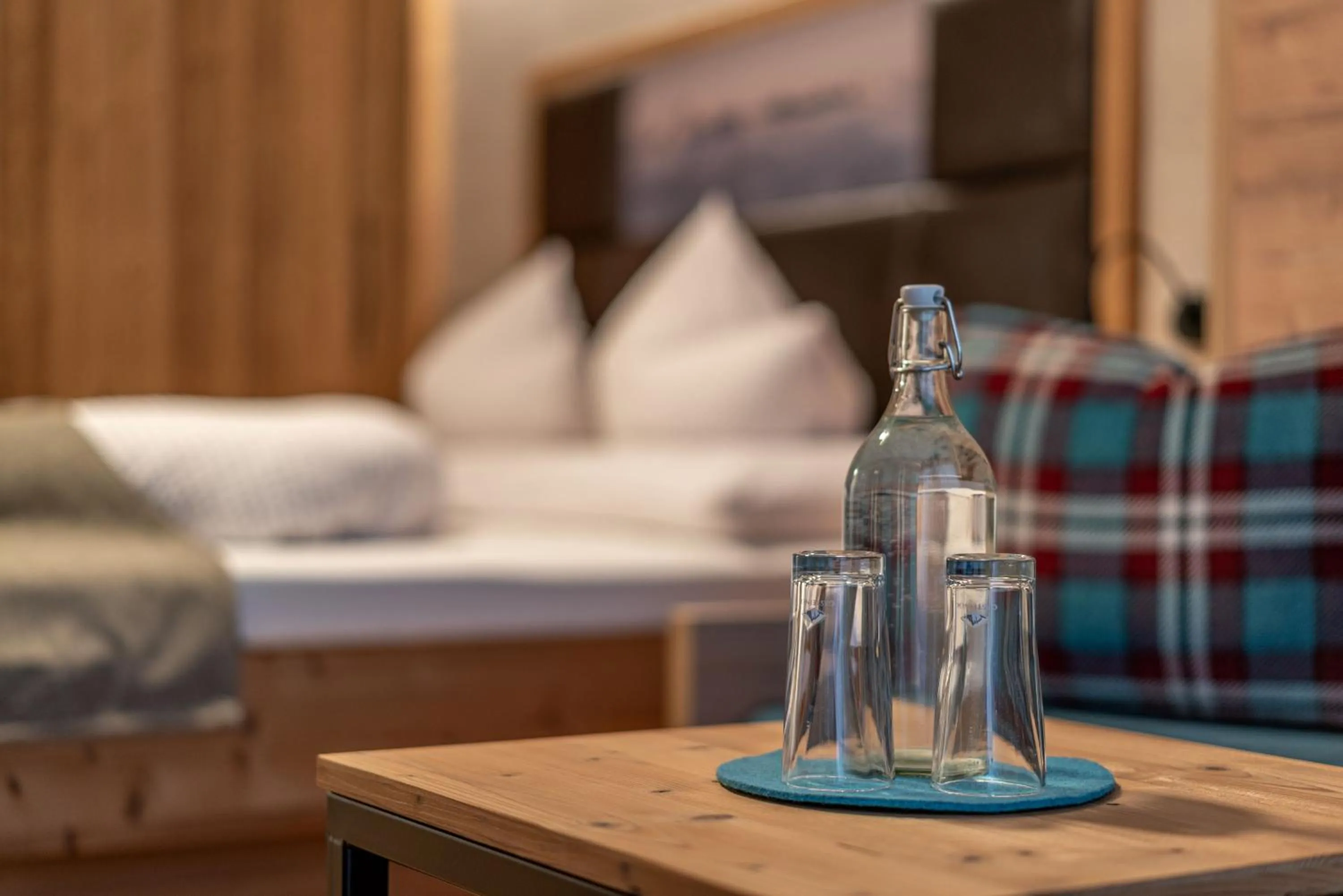 Seating area, Bed in Genusshotel Alpenblick