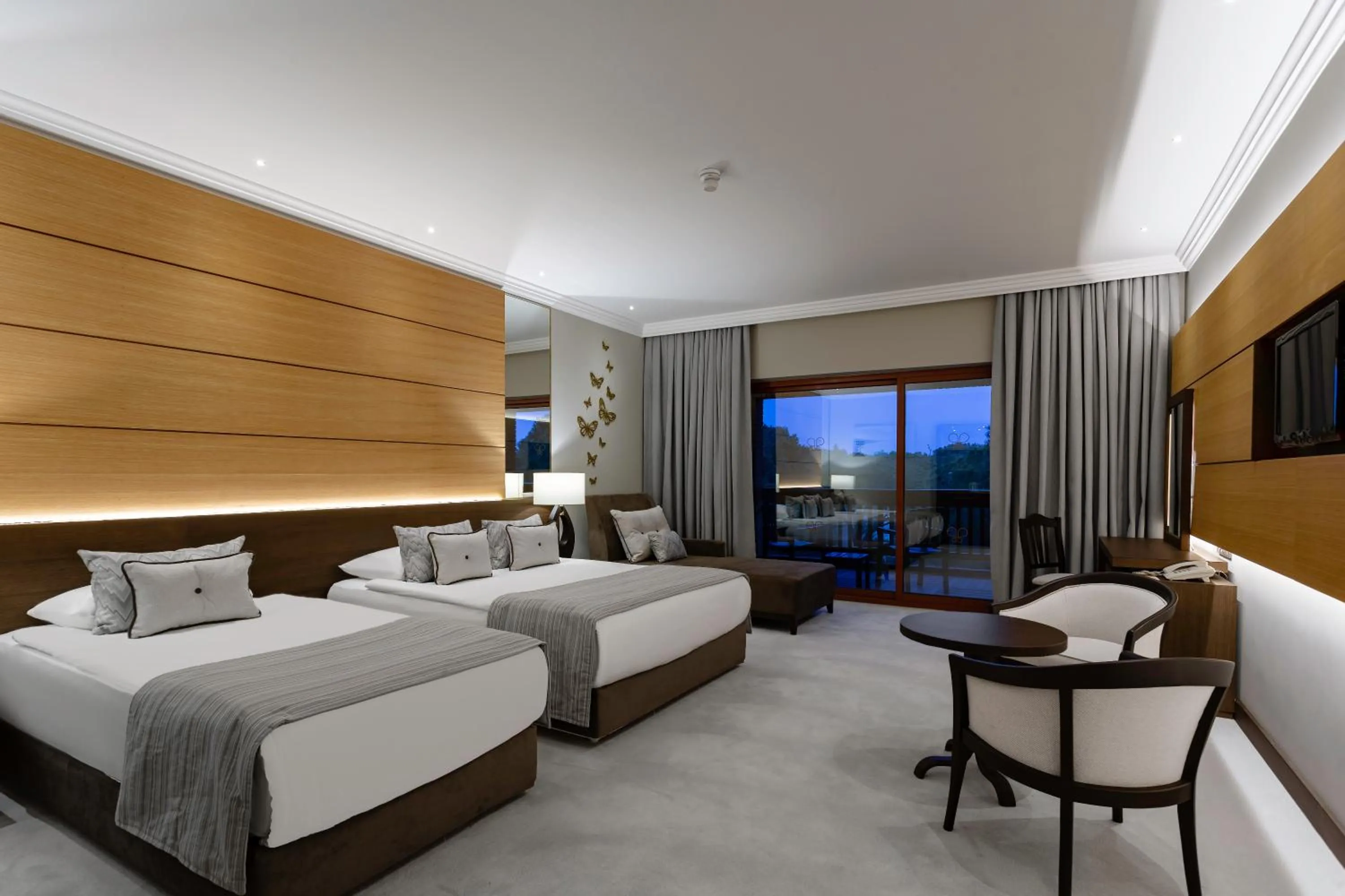 Photo of the whole room, Bed in Papillon Belvil Holiday Village