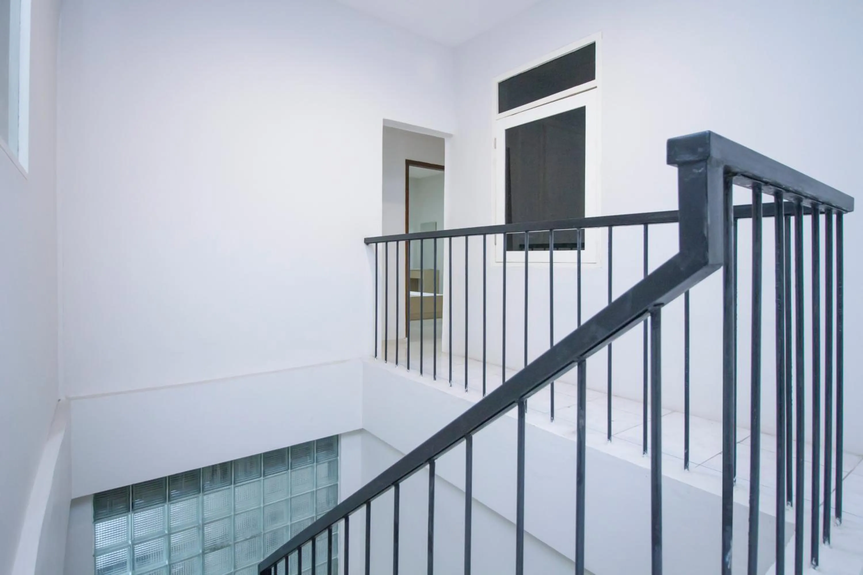 Balcony/Terrace in UROOMS Tanah Abang