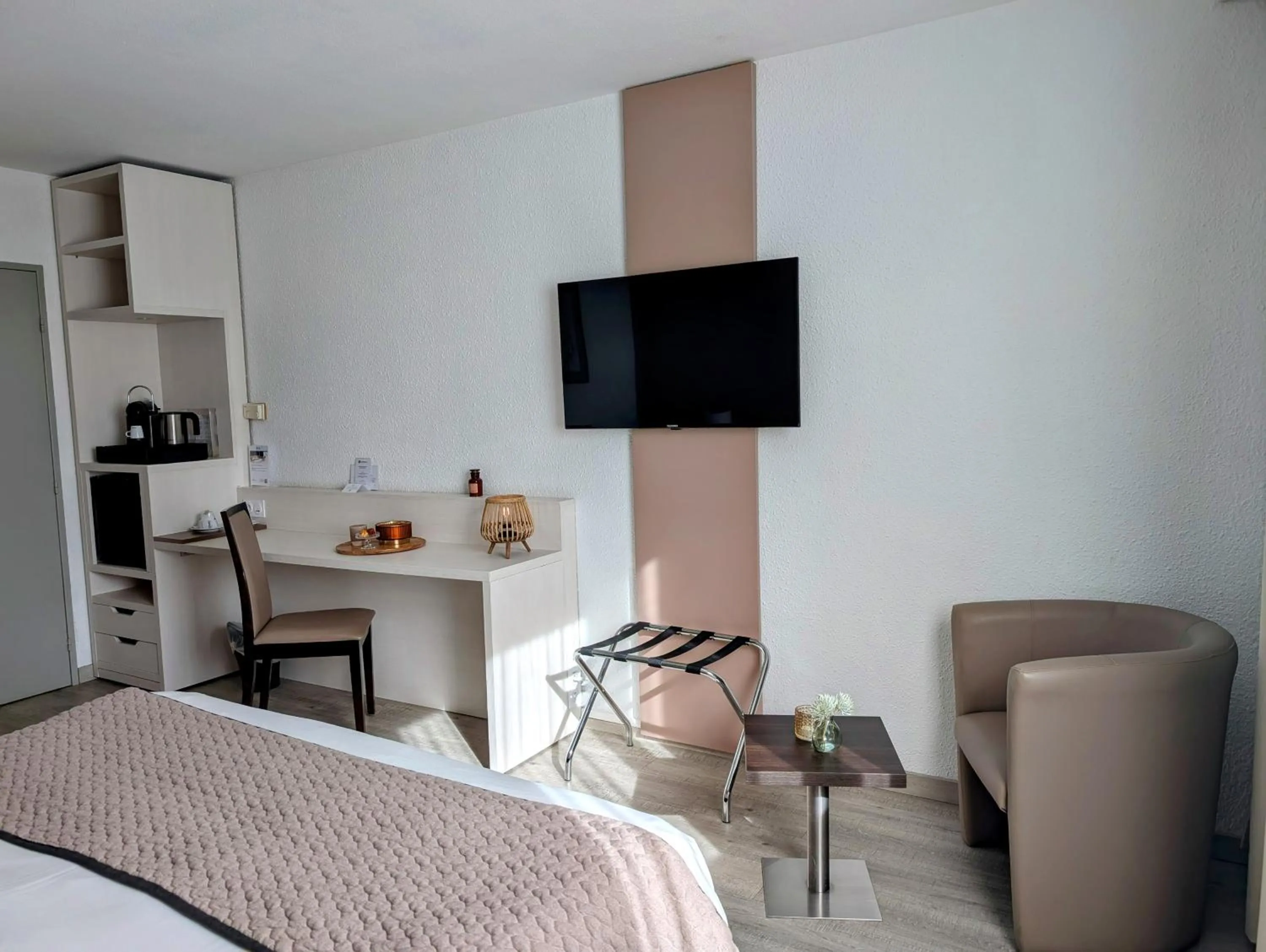 Bedroom, Bed in Best Western Alexander Park Chambéry