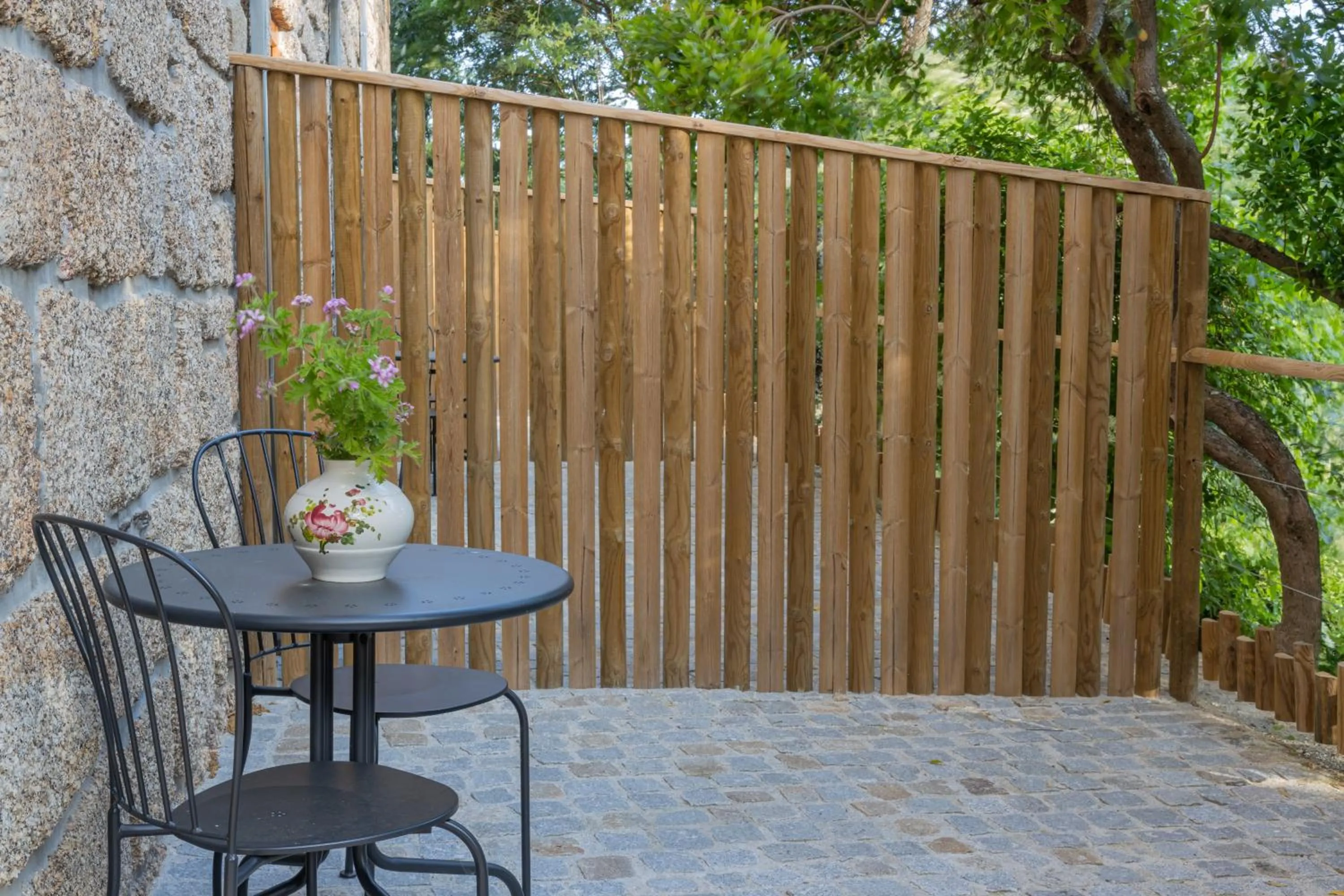 Balcony/Terrace in Quinta Do Crestelo Aparthotel