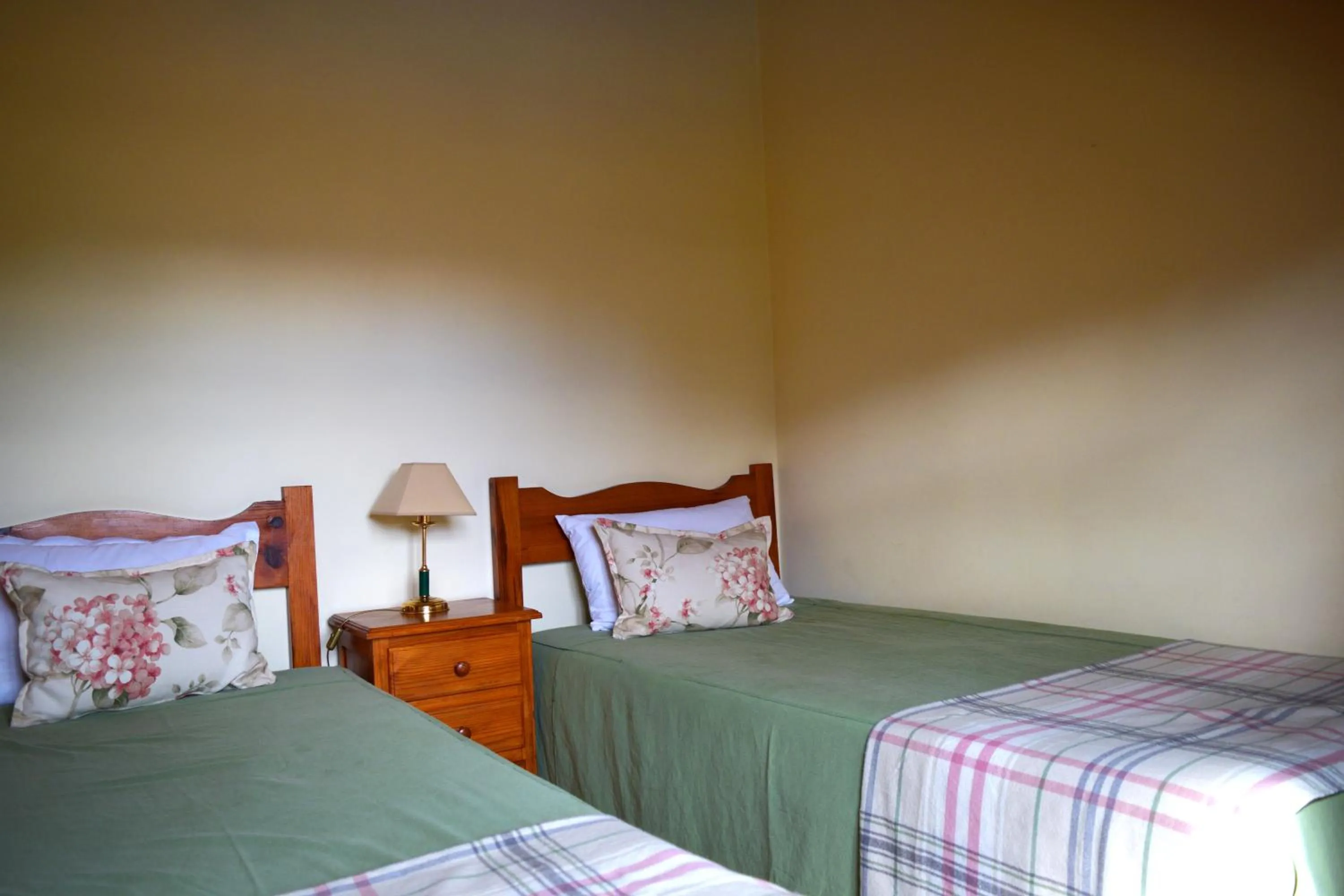 Bed in Quinta Do Crestelo Aparthotel