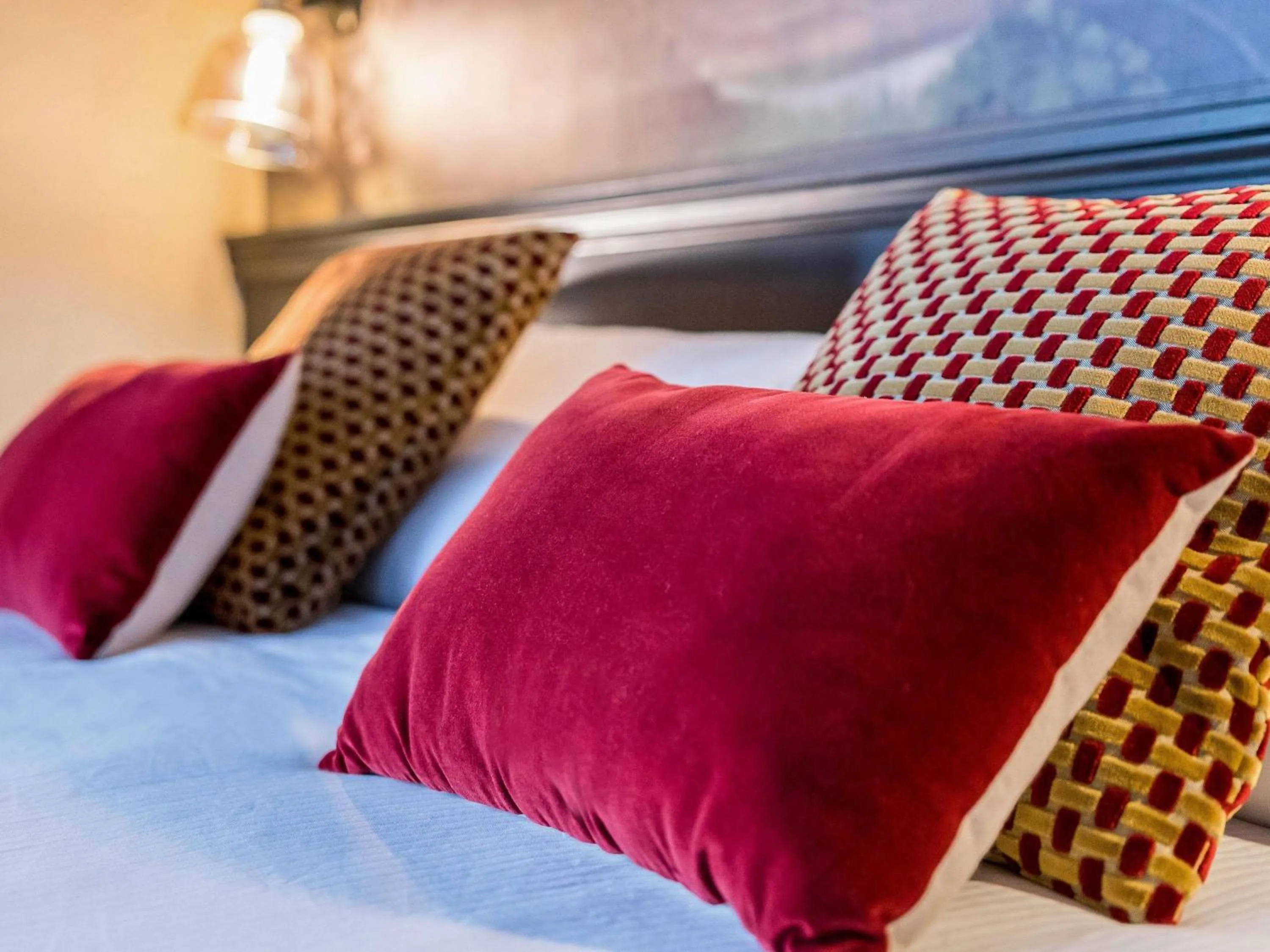 Bedroom, Bed in Hôtel Mercure Rochefort La Corderie Royale