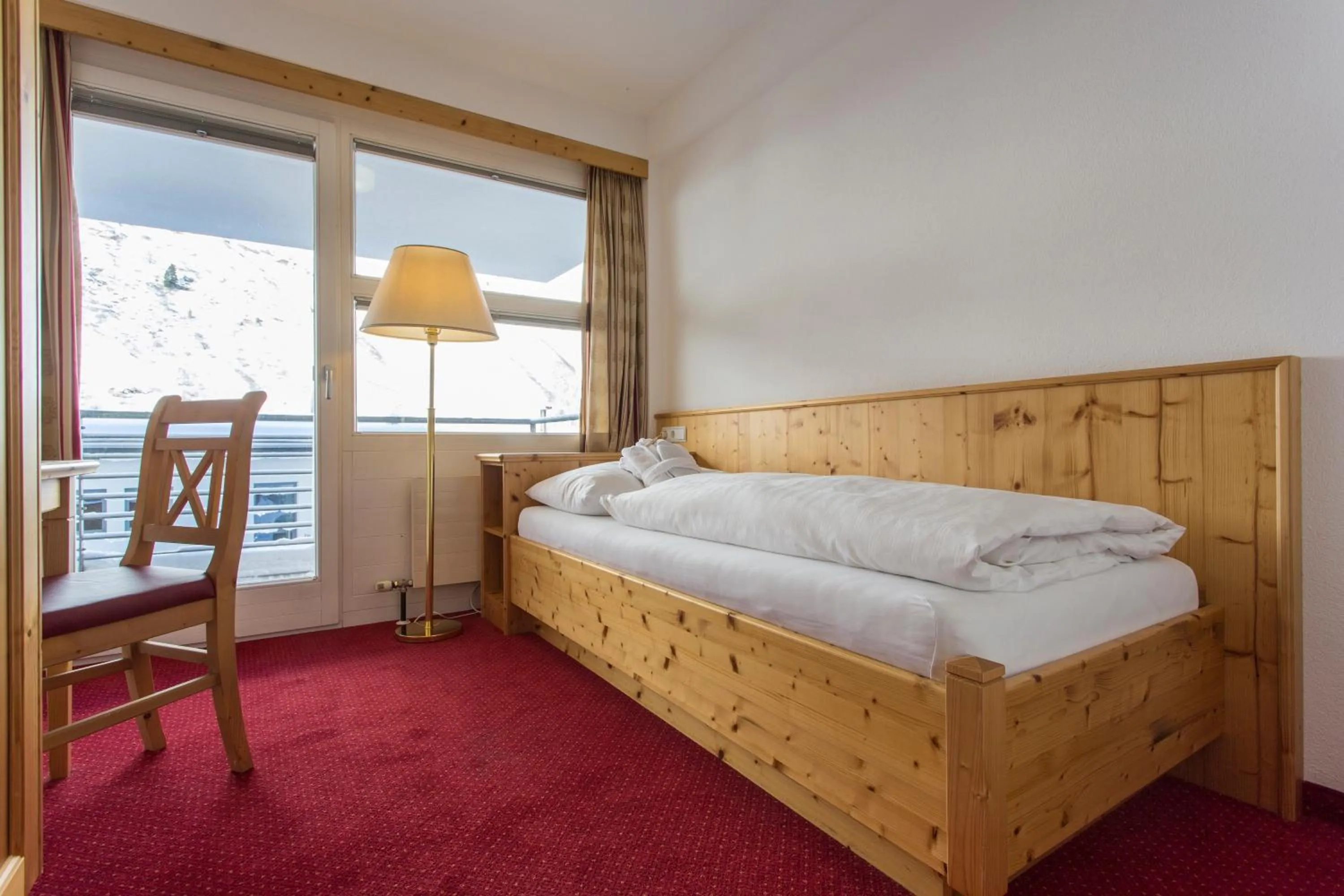 Photo of the whole room, Bed in all inclusive Hotel Lohmann