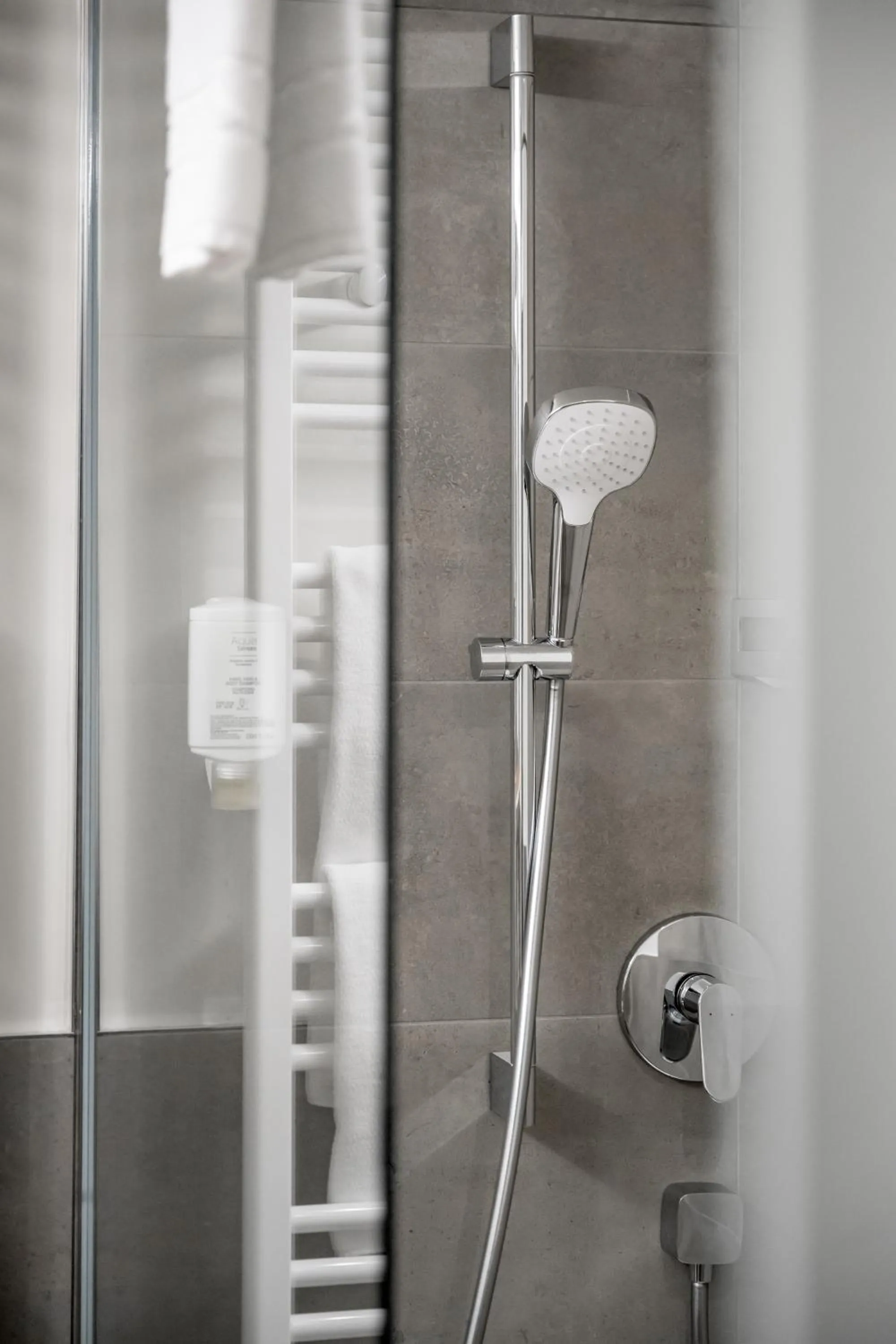 Shower in all inclusive Hotel Lohmann