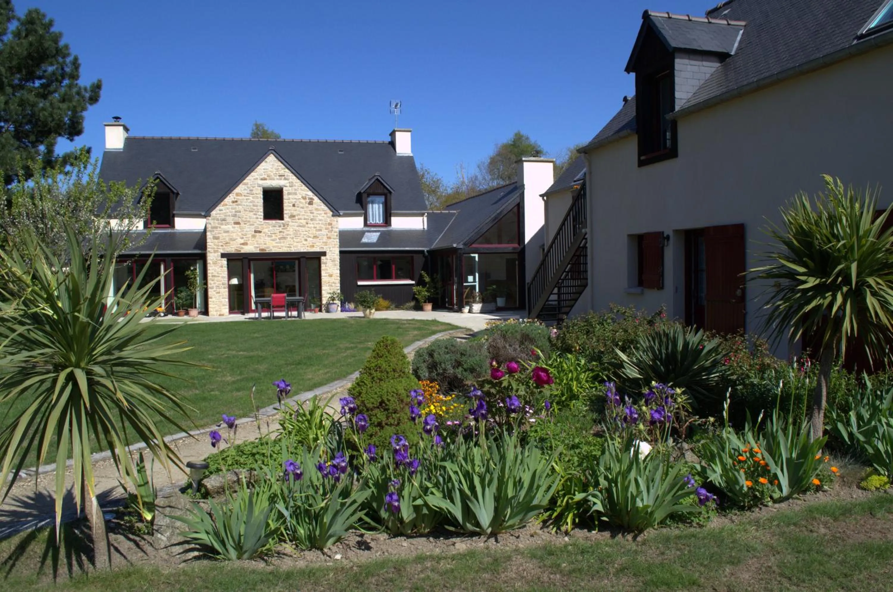 Facade/entrance in Le Tertre Gatinais