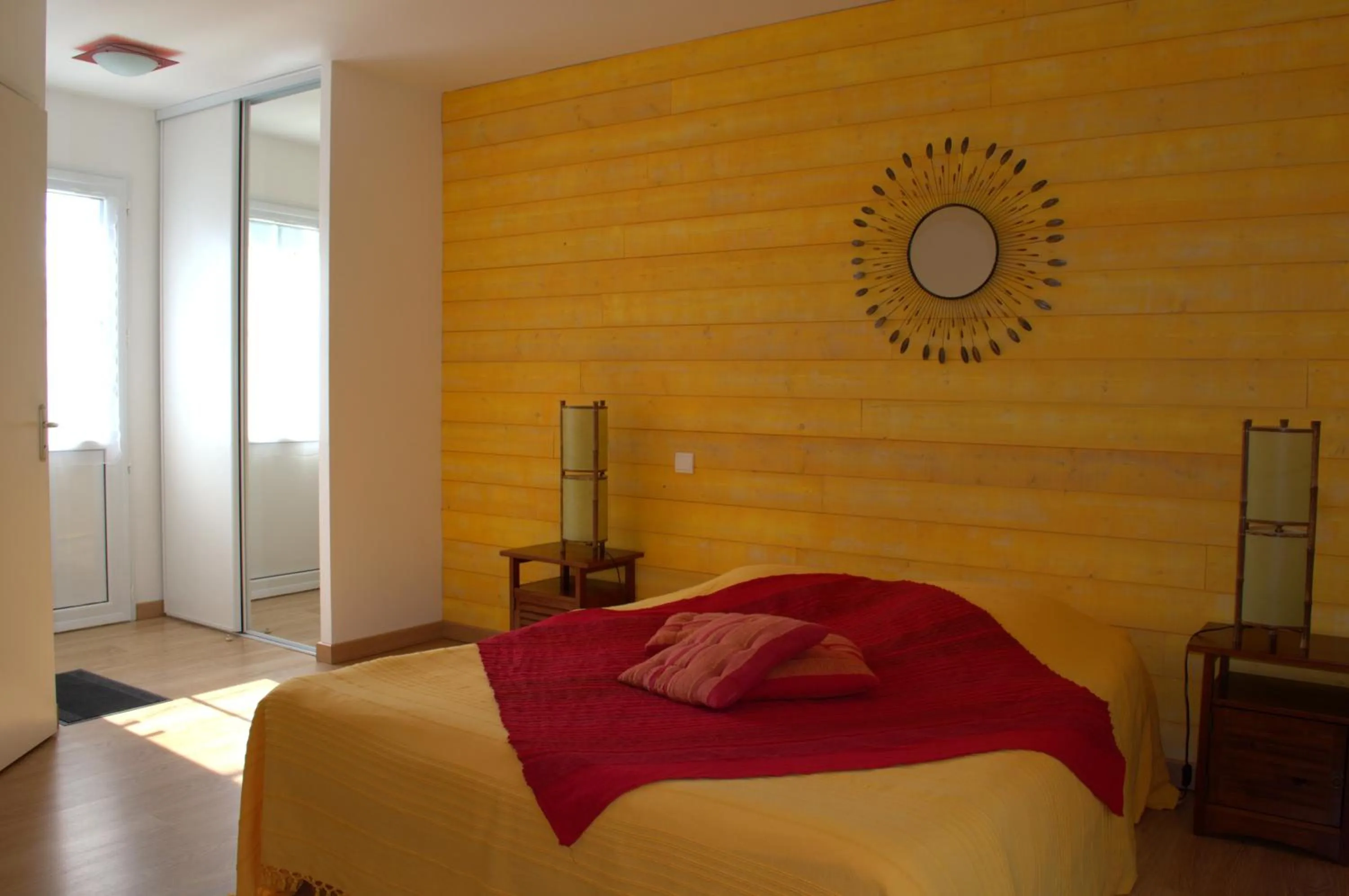 Bedroom, Bed in Le Tertre Gatinais