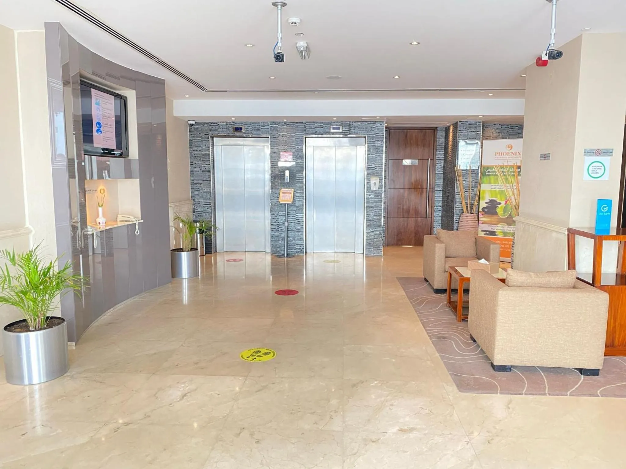 Lobby or reception in Phoenix Plaza Hotel Apartments