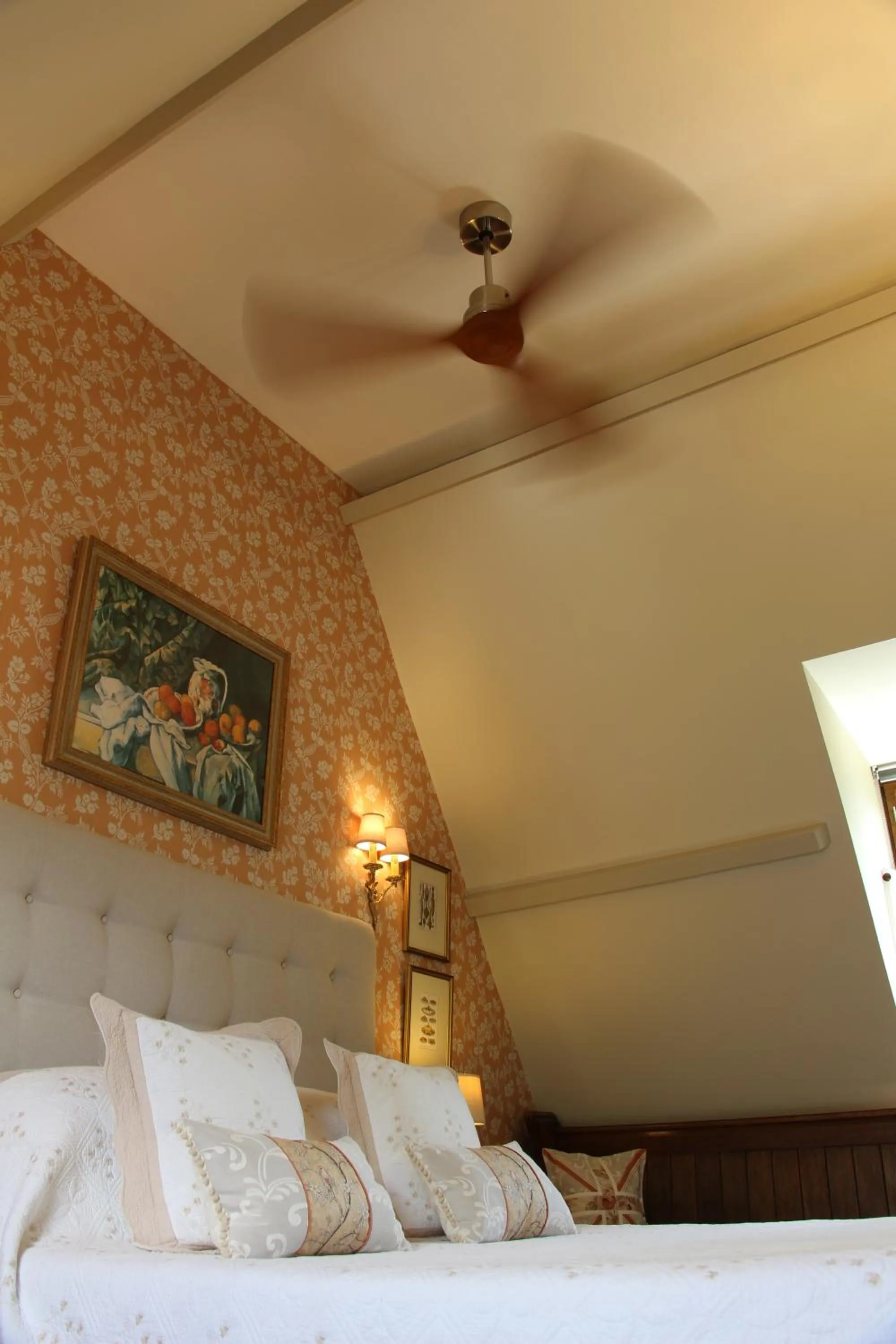 Bed in La Métairie des Songes