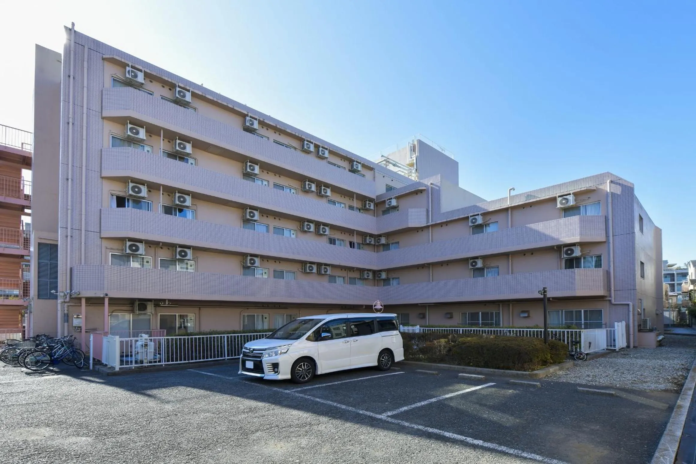 Parking in Refre Forum