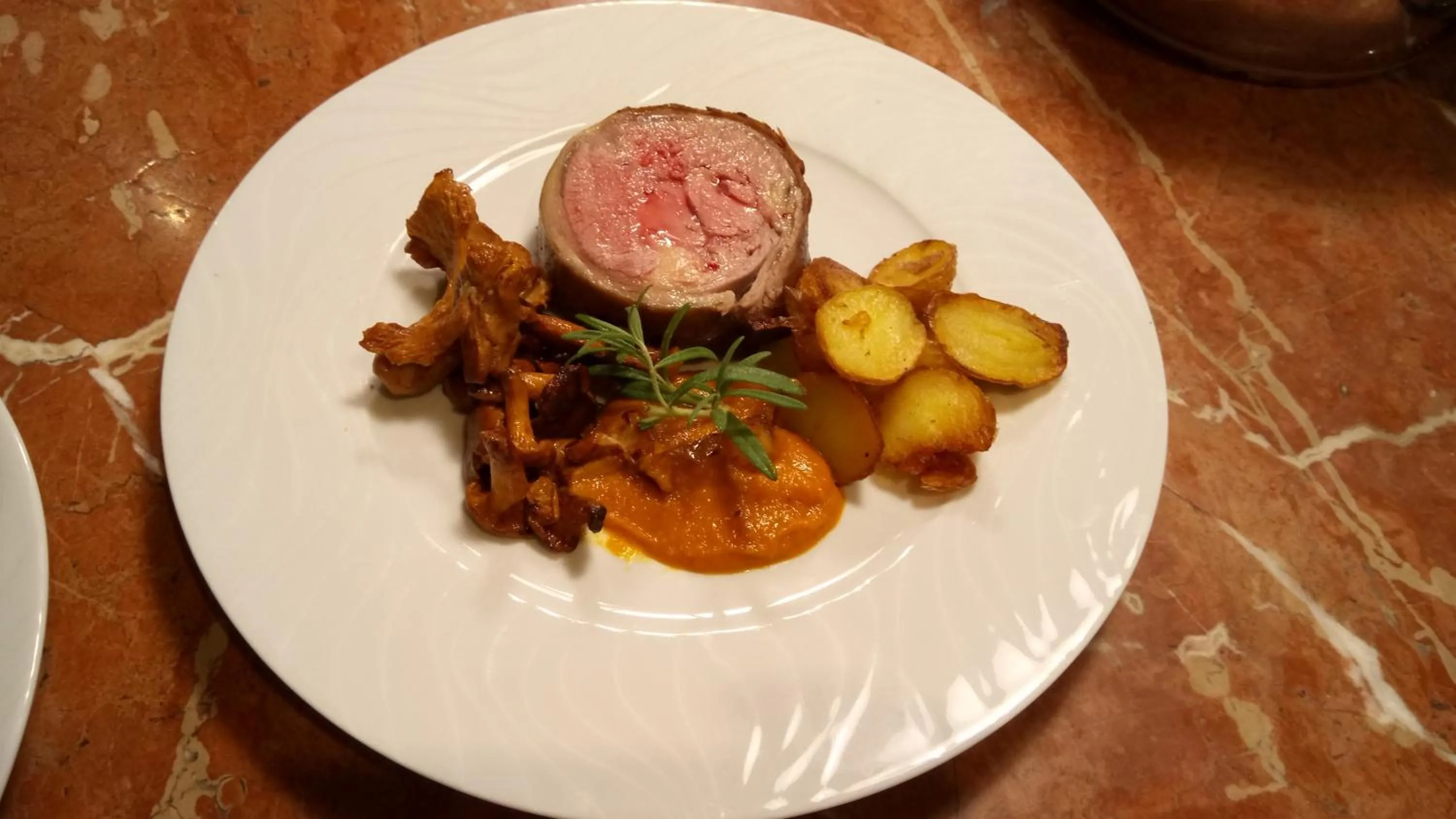 Dinner in La Bergerie Du Moulin