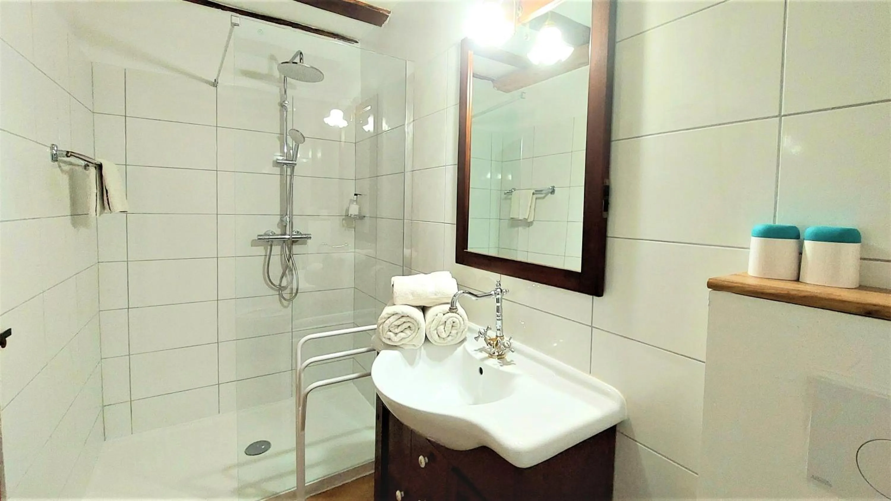 Bathroom in La Bergerie Du Moulin