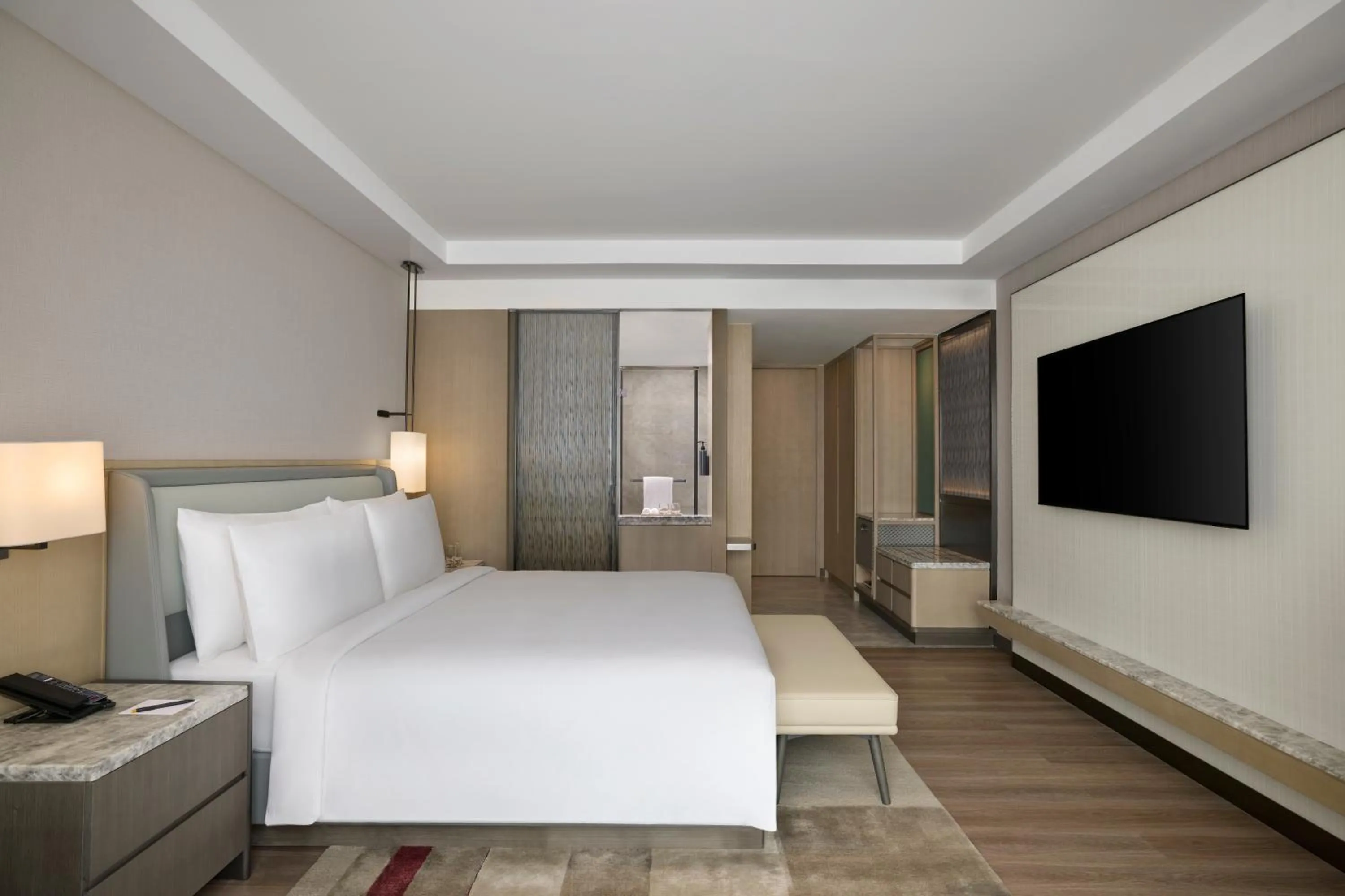 Bed in Courtyard by Marriott Hyderabad