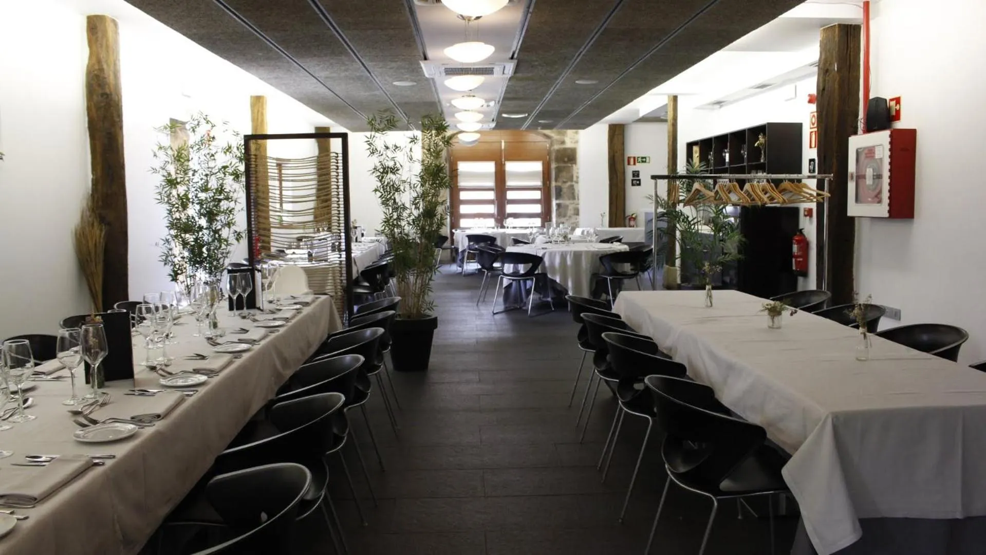 People in Hotel Dolarea