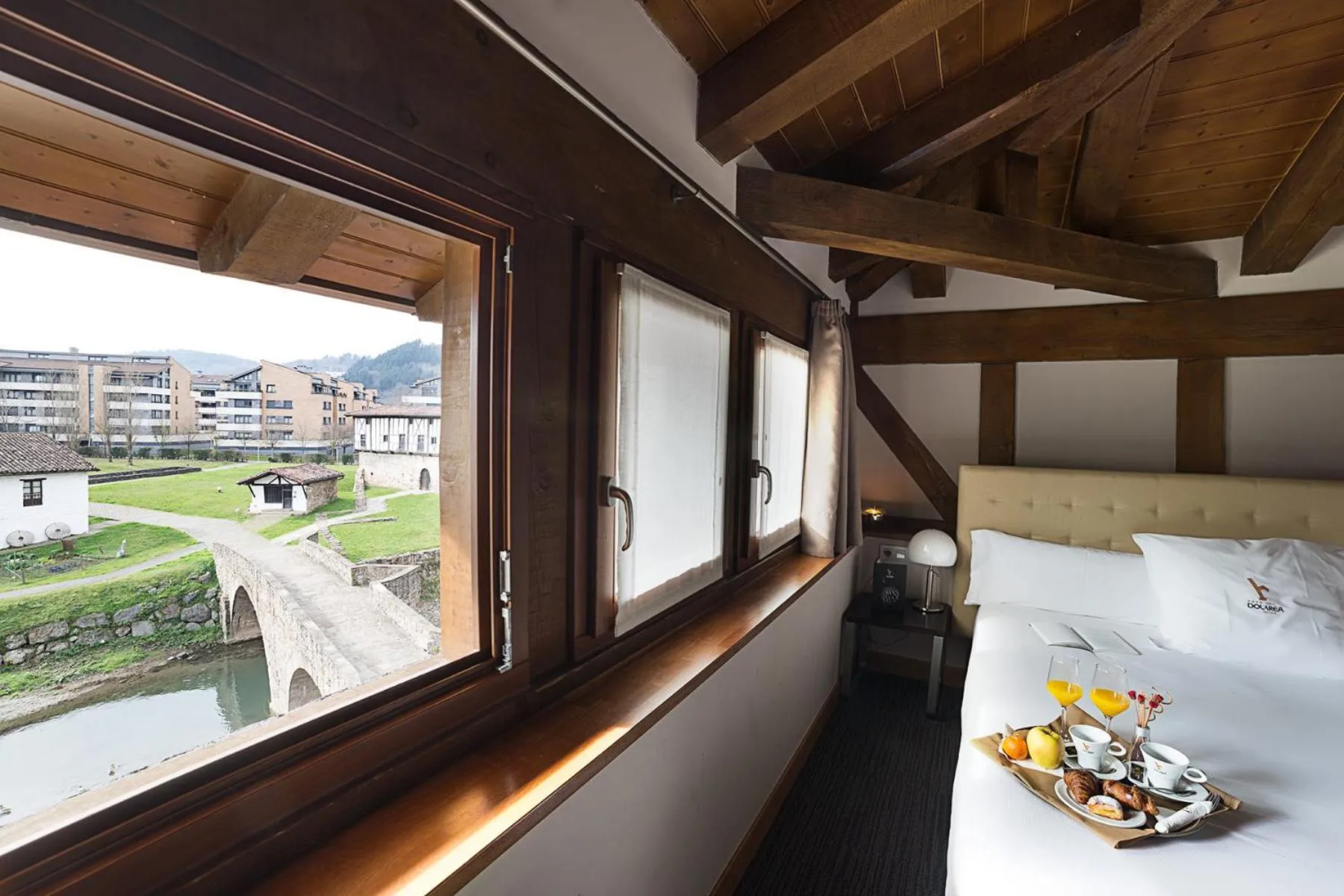 Day, Bed in Hotel Dolarea