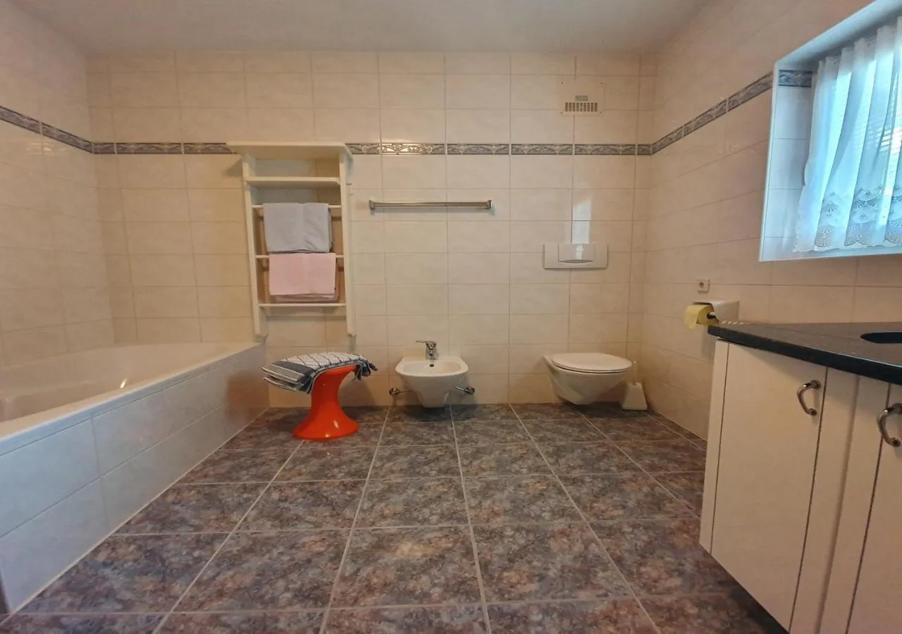 Bathroom in Haus Kraller-Urlaub mit Seeblick