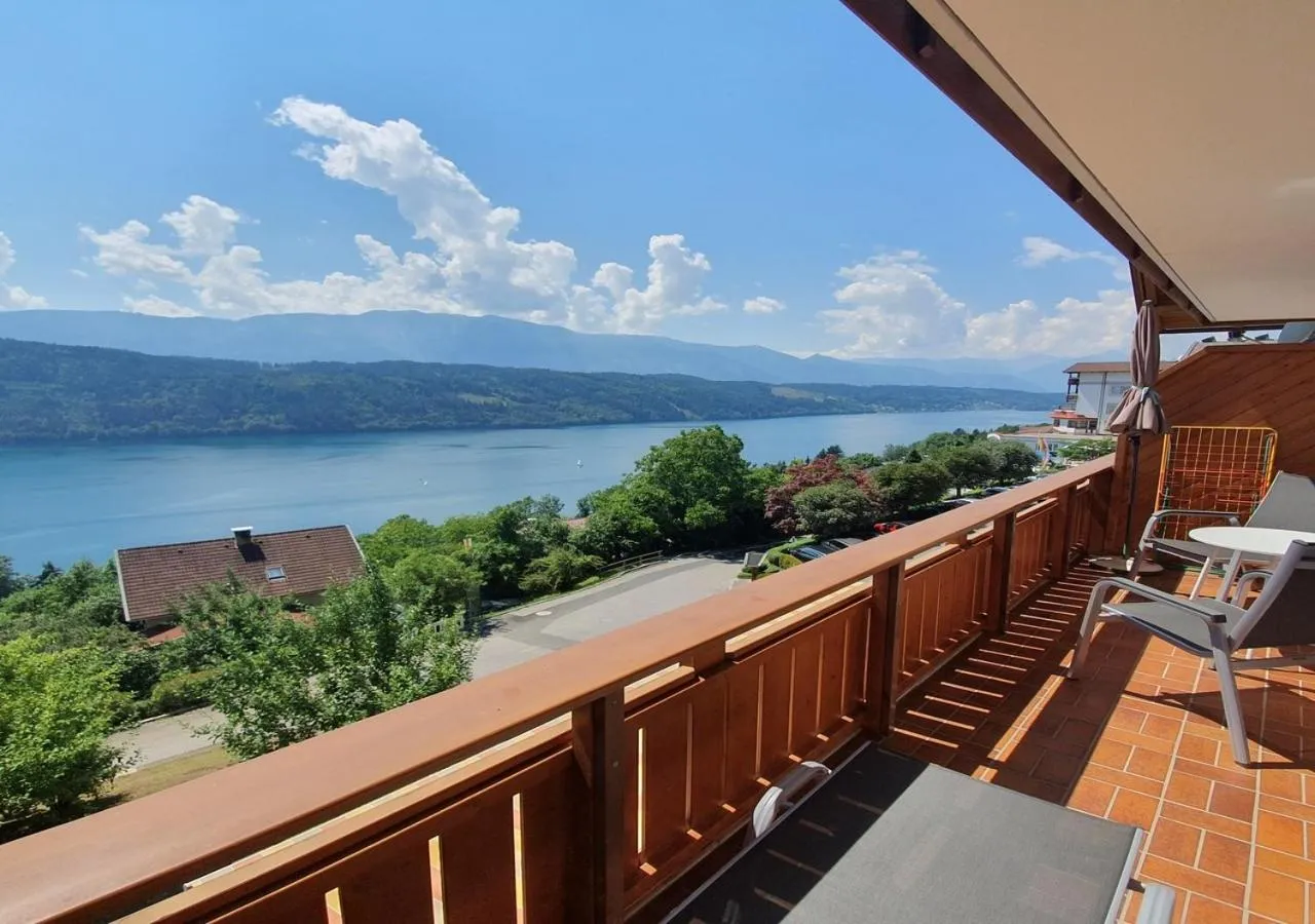 Balcony/Terrace in Haus Kraller-Urlaub mit Seeblick