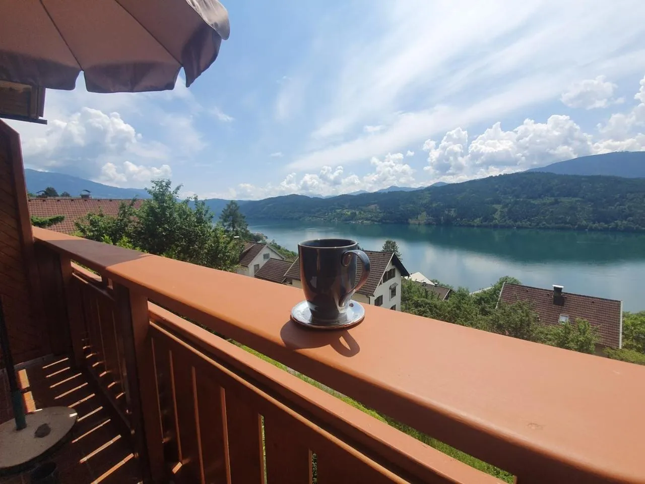 Balcony/Terrace in Haus Kraller-Urlaub mit Seeblick