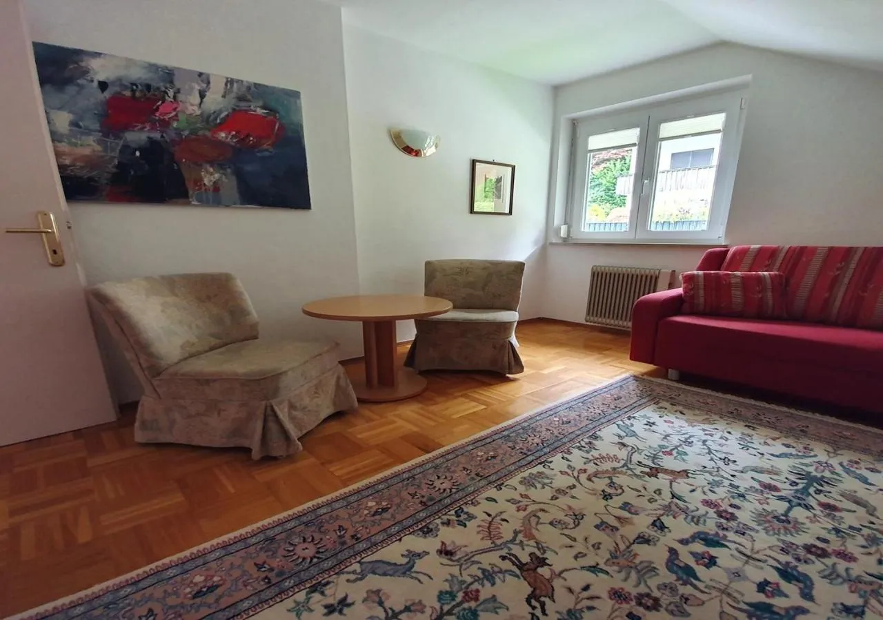 Living room in Haus Kraller-Urlaub mit Seeblick