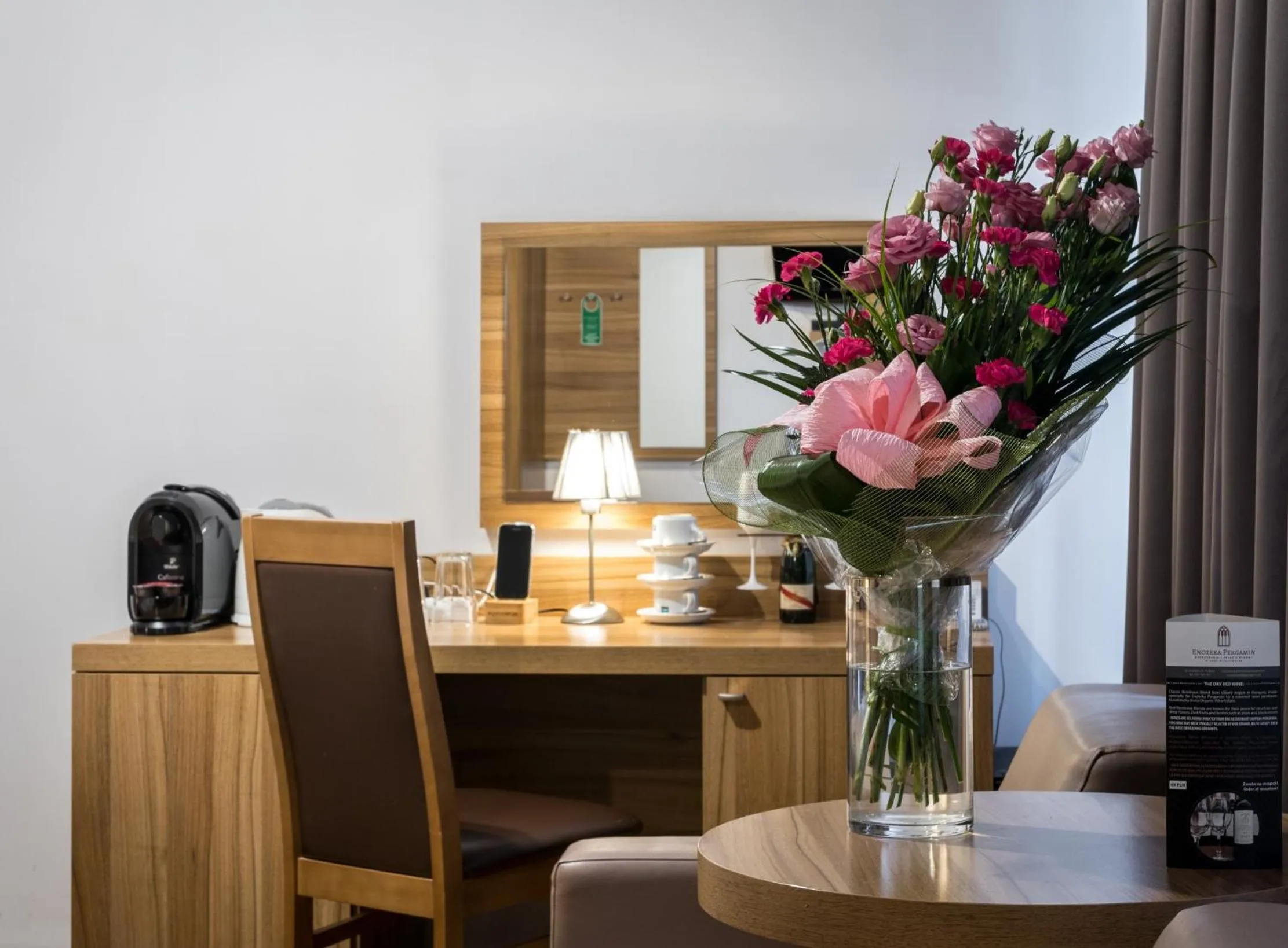 Coffee/tea facilities in Aparthotel Pergamin