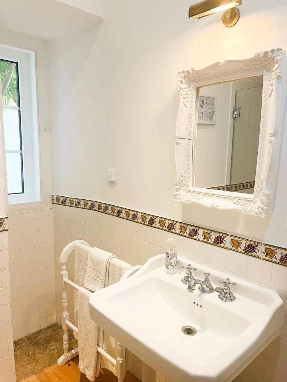 Toilet in Casa do Vinho Sintra Guest House