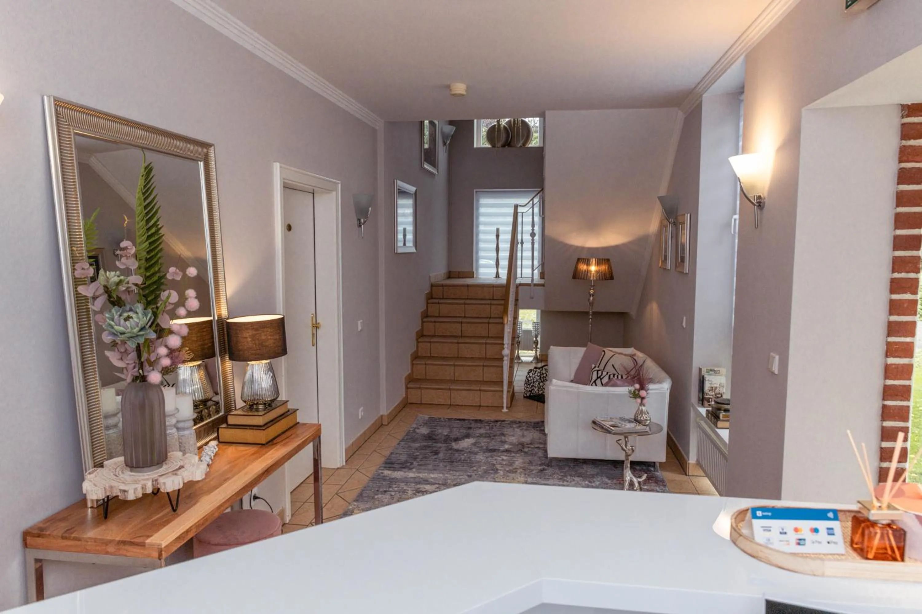 Seating area in Hotel Victoria