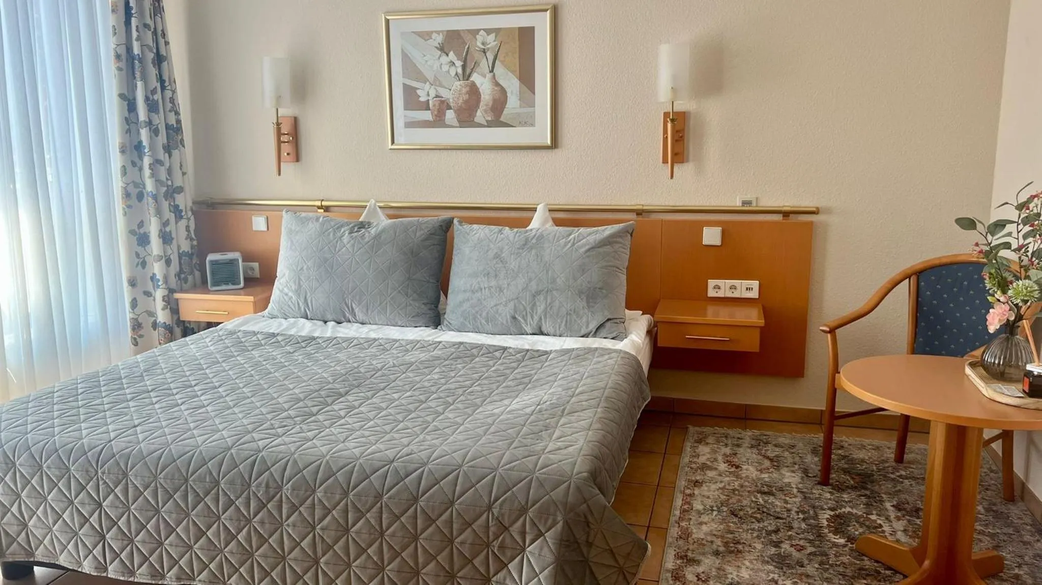 Bed in Hotel Victoria