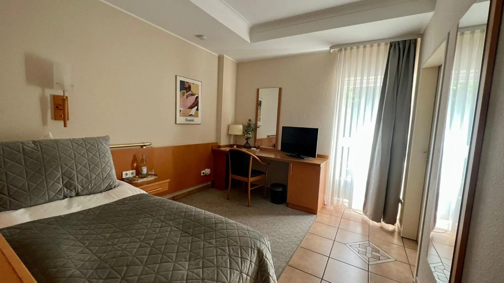 Bed in Hotel Victoria