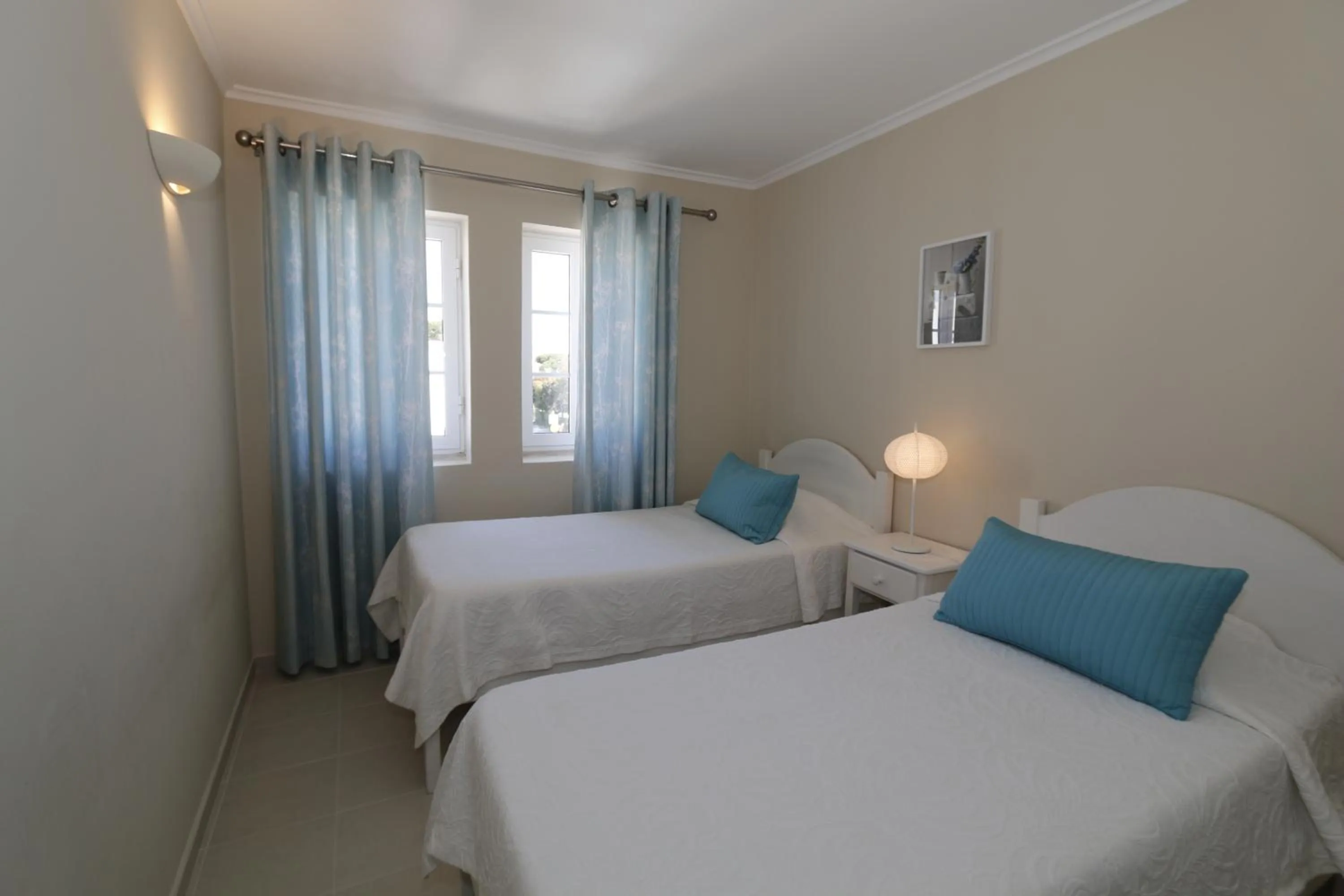 Bed in The Old Village, Prestige and Solar by Village 4U