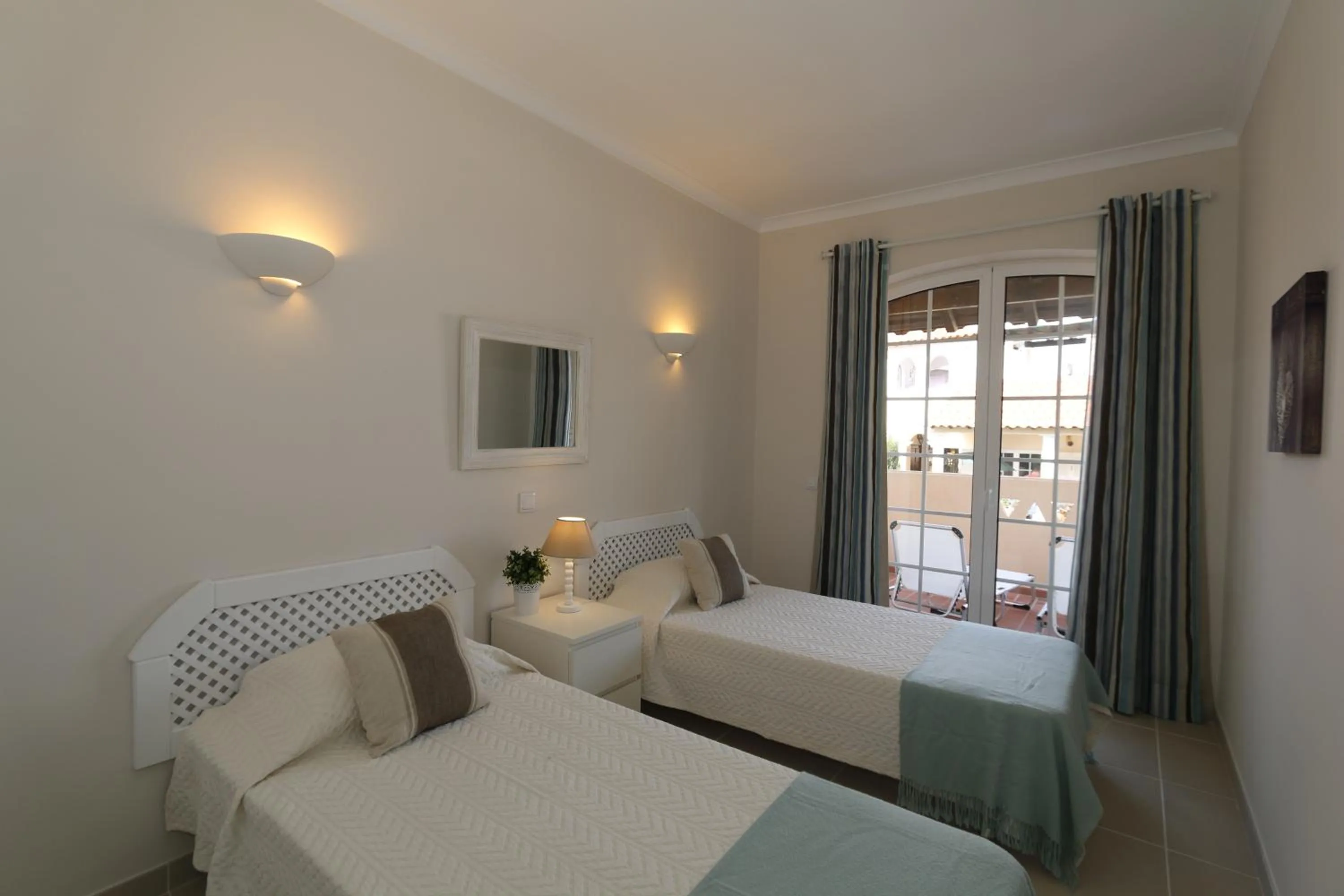 Bed in The Old Village, Prestige and Solar by Village 4U