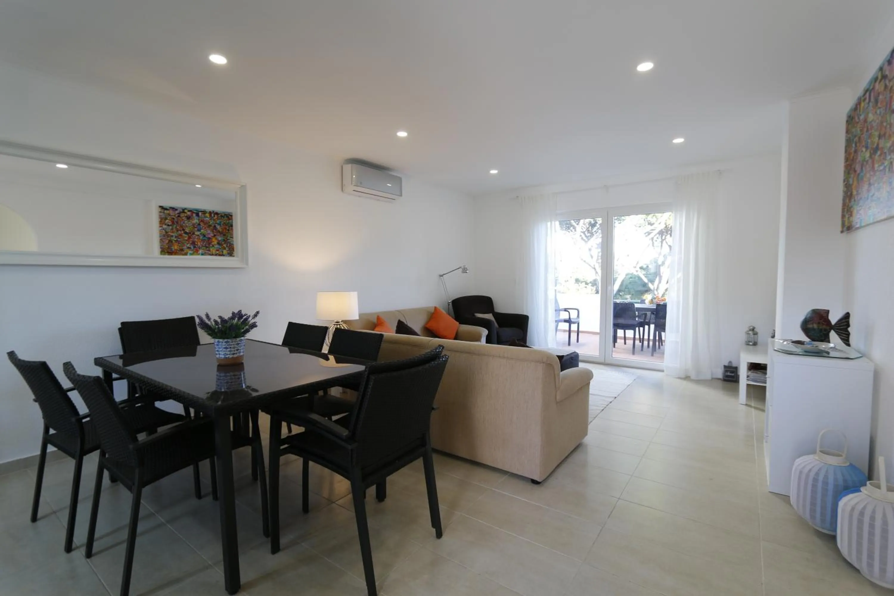 Living room in The Old Village, Prestige and Solar by Village 4U