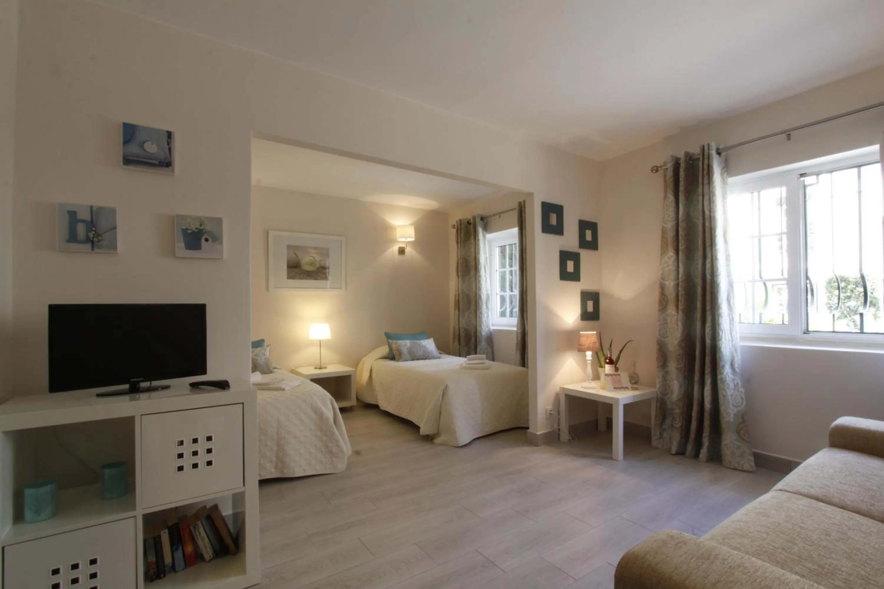 Bed in The Old Village, Prestige and Solar by Village 4U