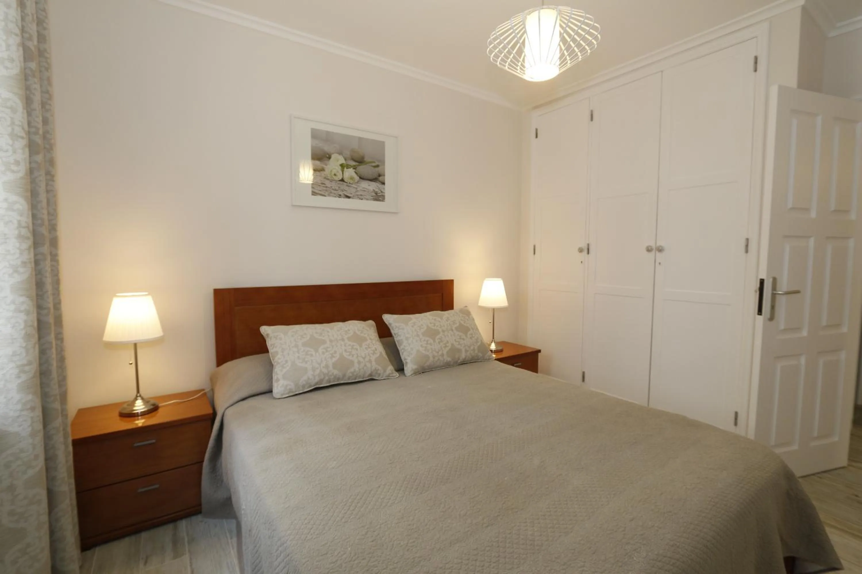 Bed in The Old Village, Prestige and Solar by Village 4U