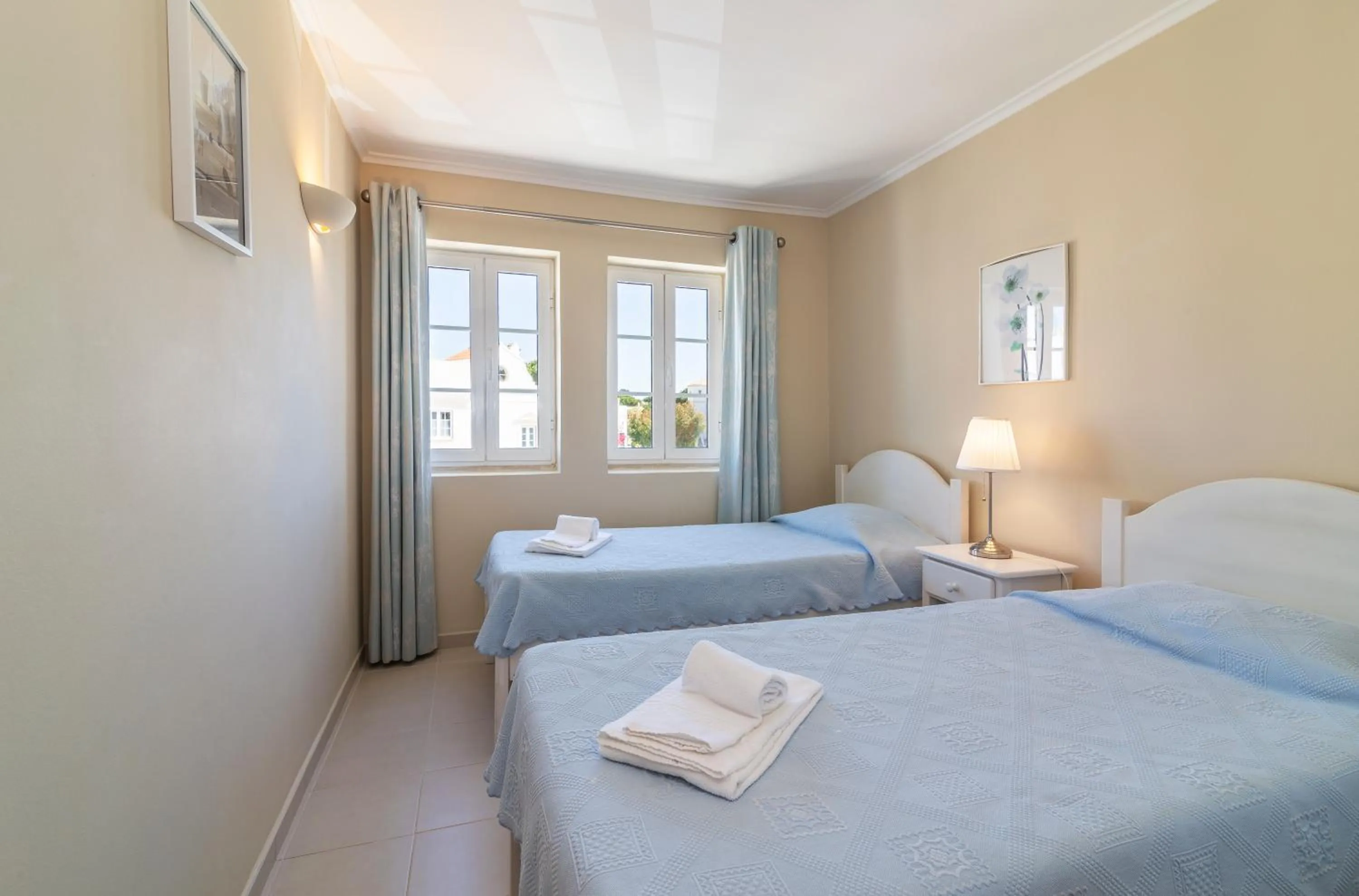 Bed in The Old Village, Prestige and Solar by Village 4U