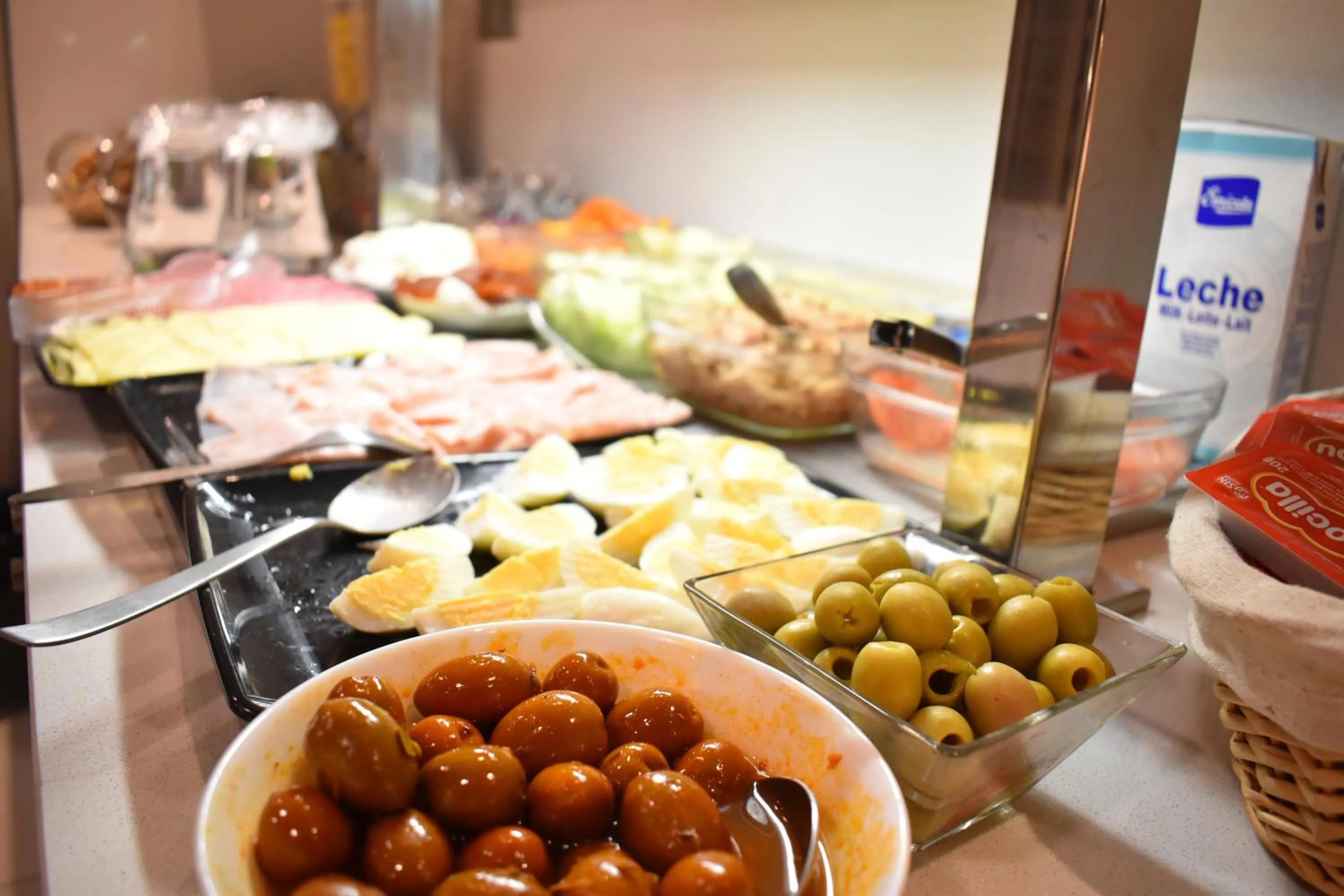 Continental breakfast in TC Hotel Doña Luisa