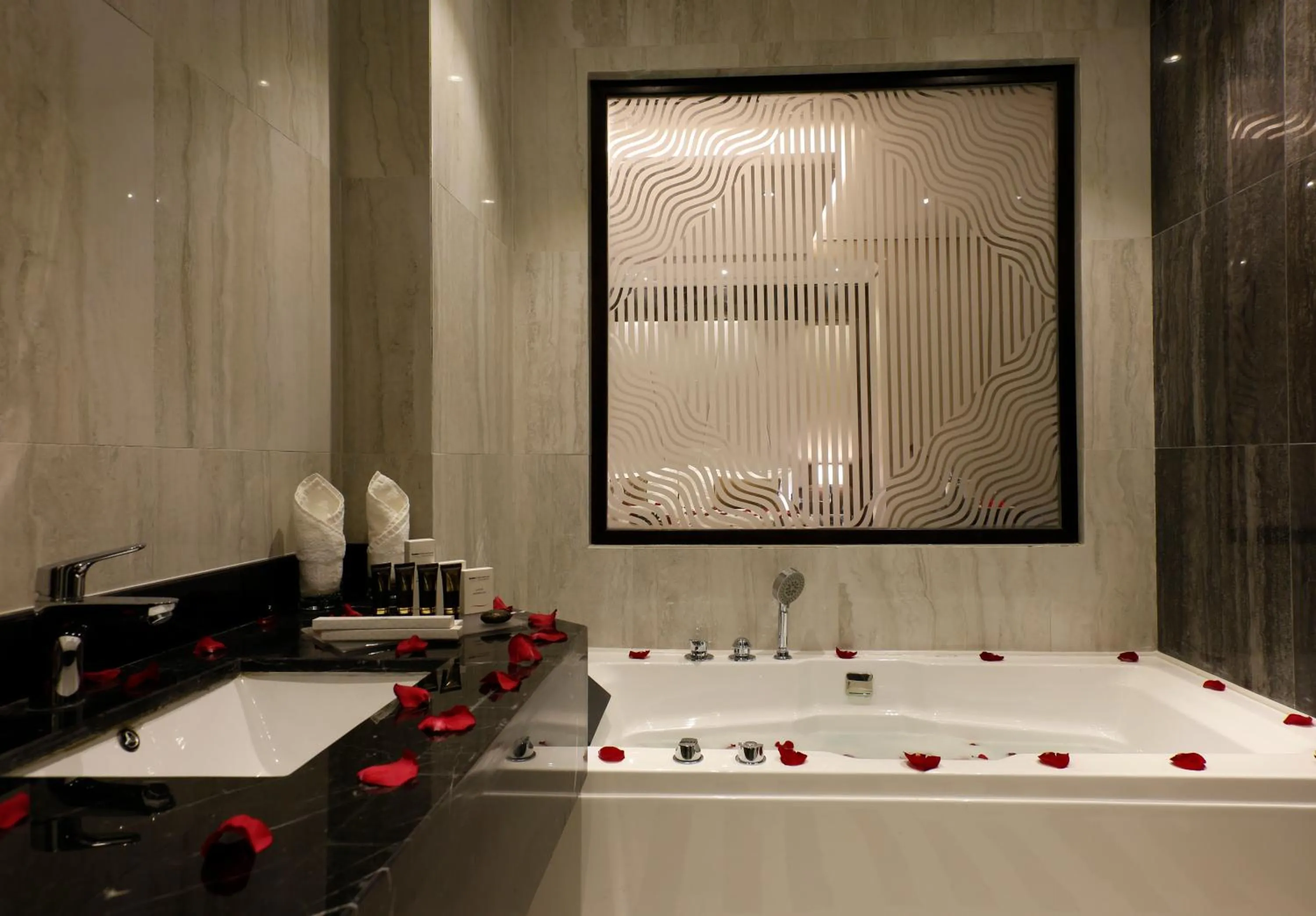 Bathroom in Swiss Flora Inn Hotel Riyadh