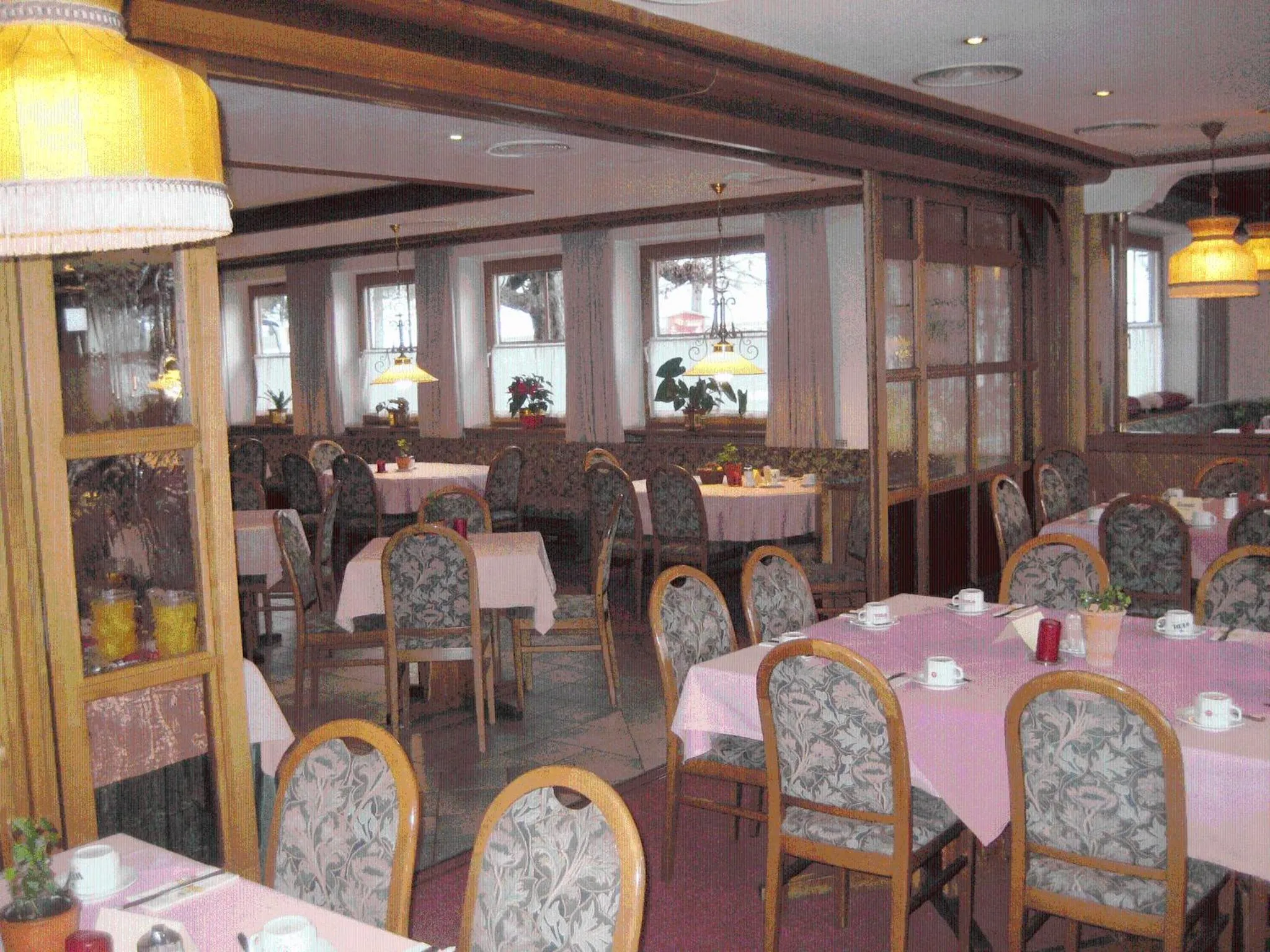 Restaurant/places to eat in Landgasthof Dorferwirt