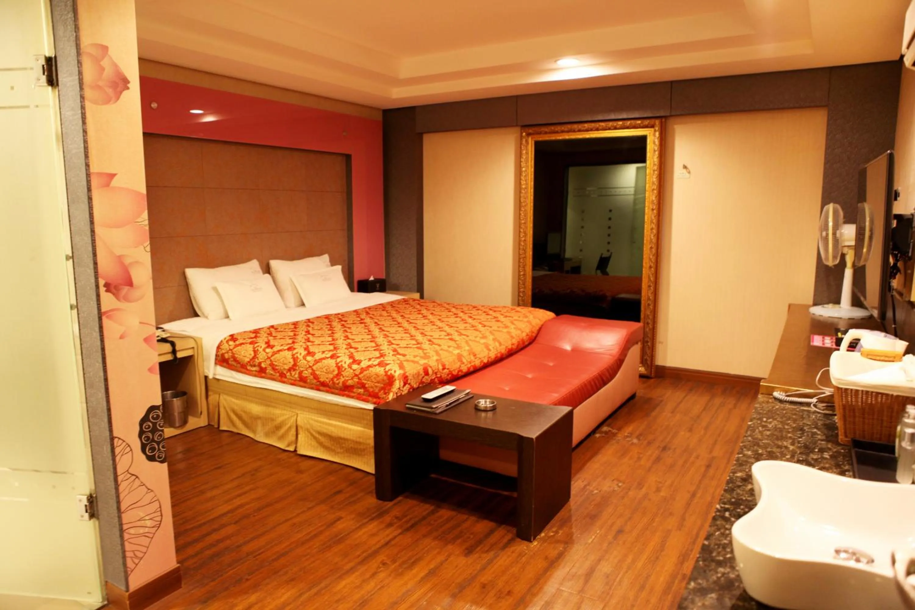 Bed in V Motel Songdo