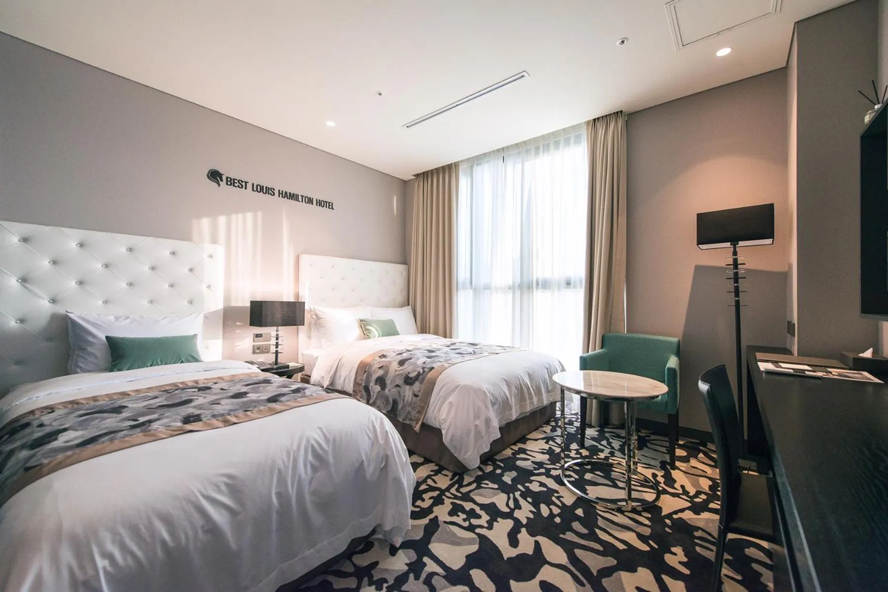 Bed in Best Louis Hamilton Hotel Changwon