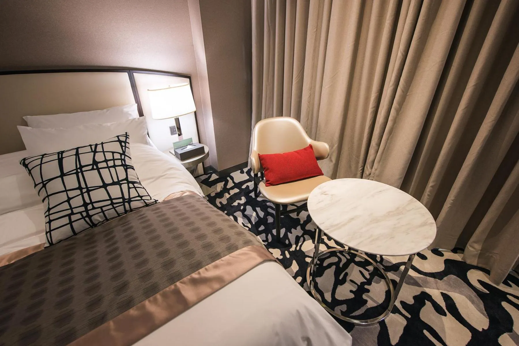 Bed in Best Louis Hamilton Hotel Changwon