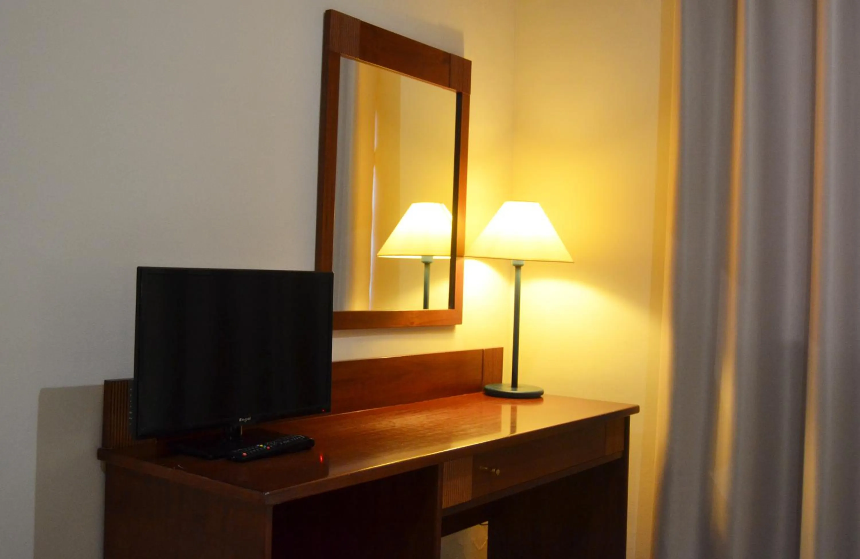 Photo of the whole room in Hotel Reyes Ziries