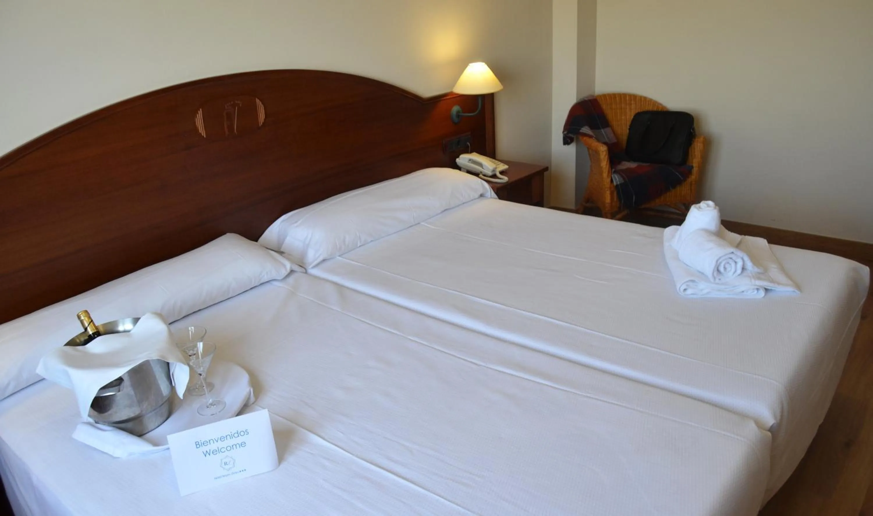 Photo of the whole room, Bed in Hotel Reyes Ziries