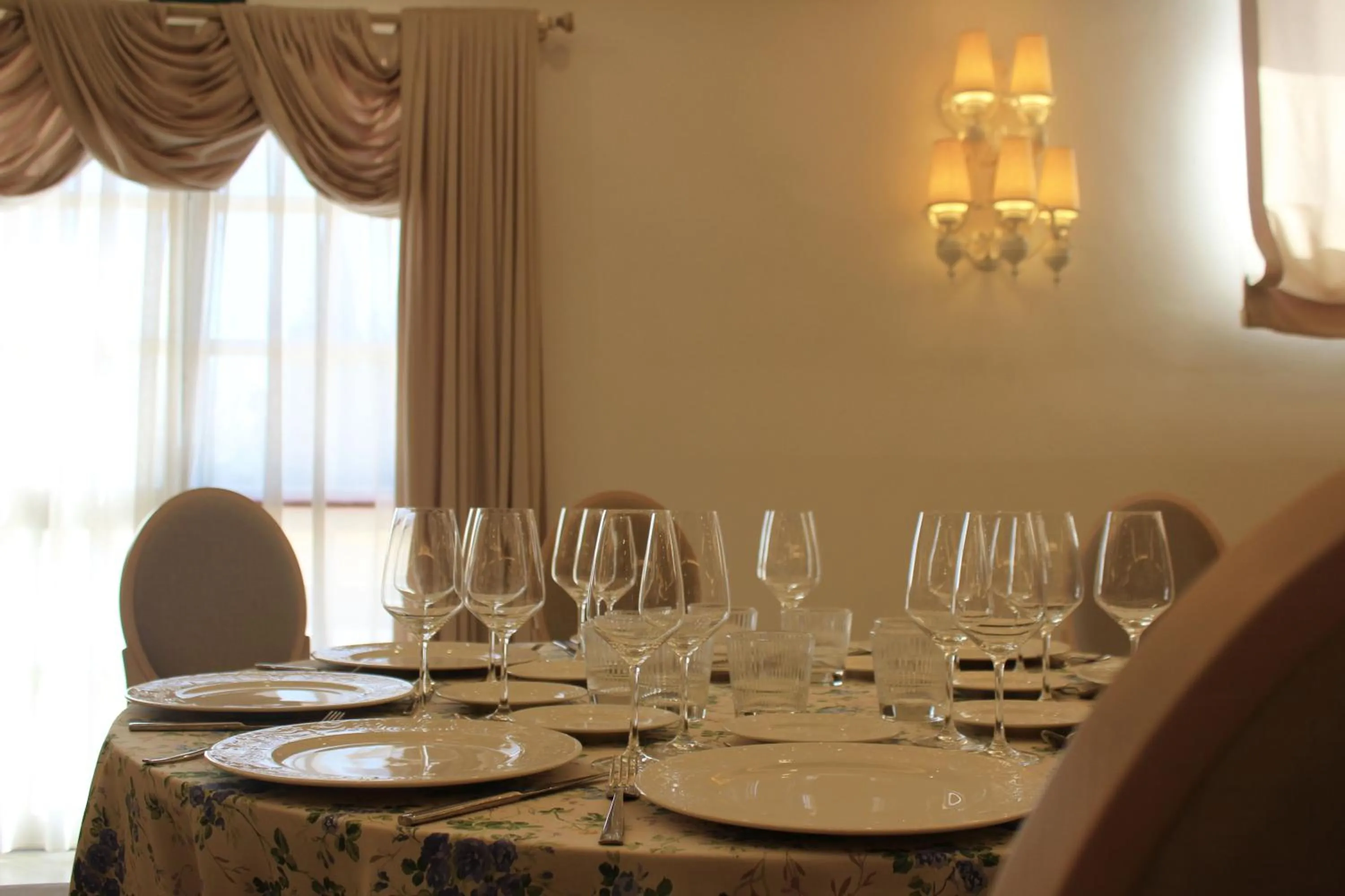 Banquet/Function facilities in Hotel Reyes Ziries