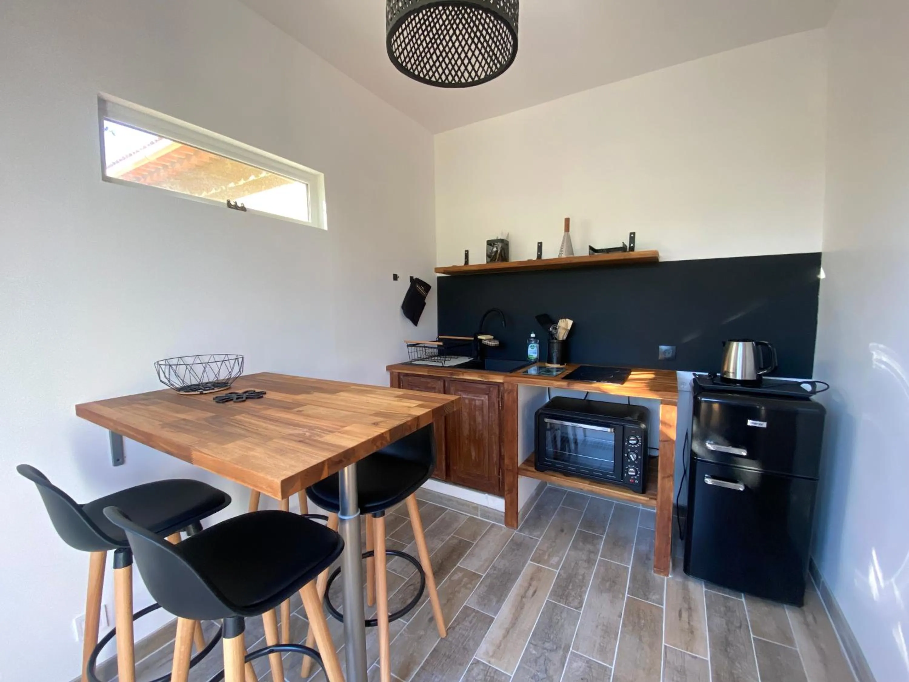 Kitchen or kitchenette in Villa Roka
