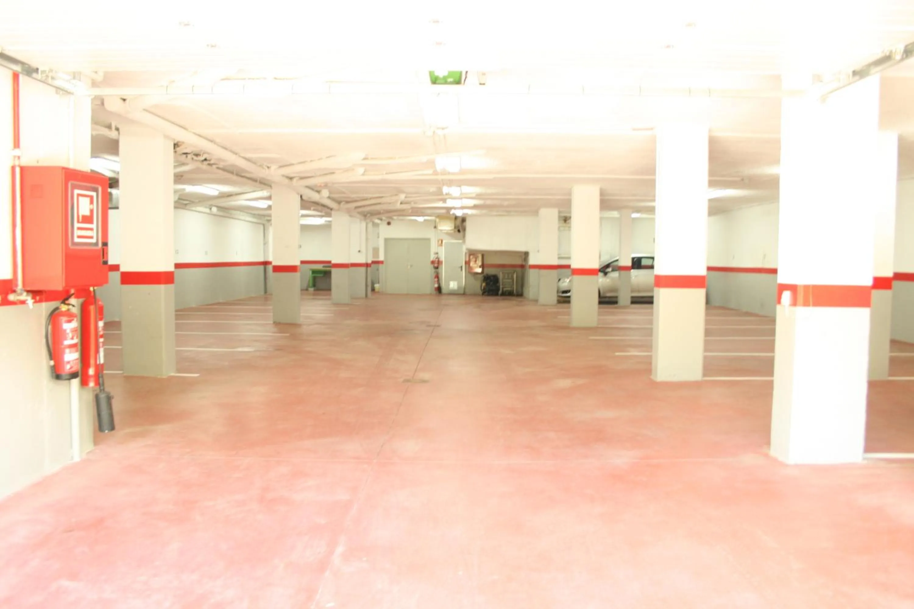 Parking in Hotel & Restaurante Peña