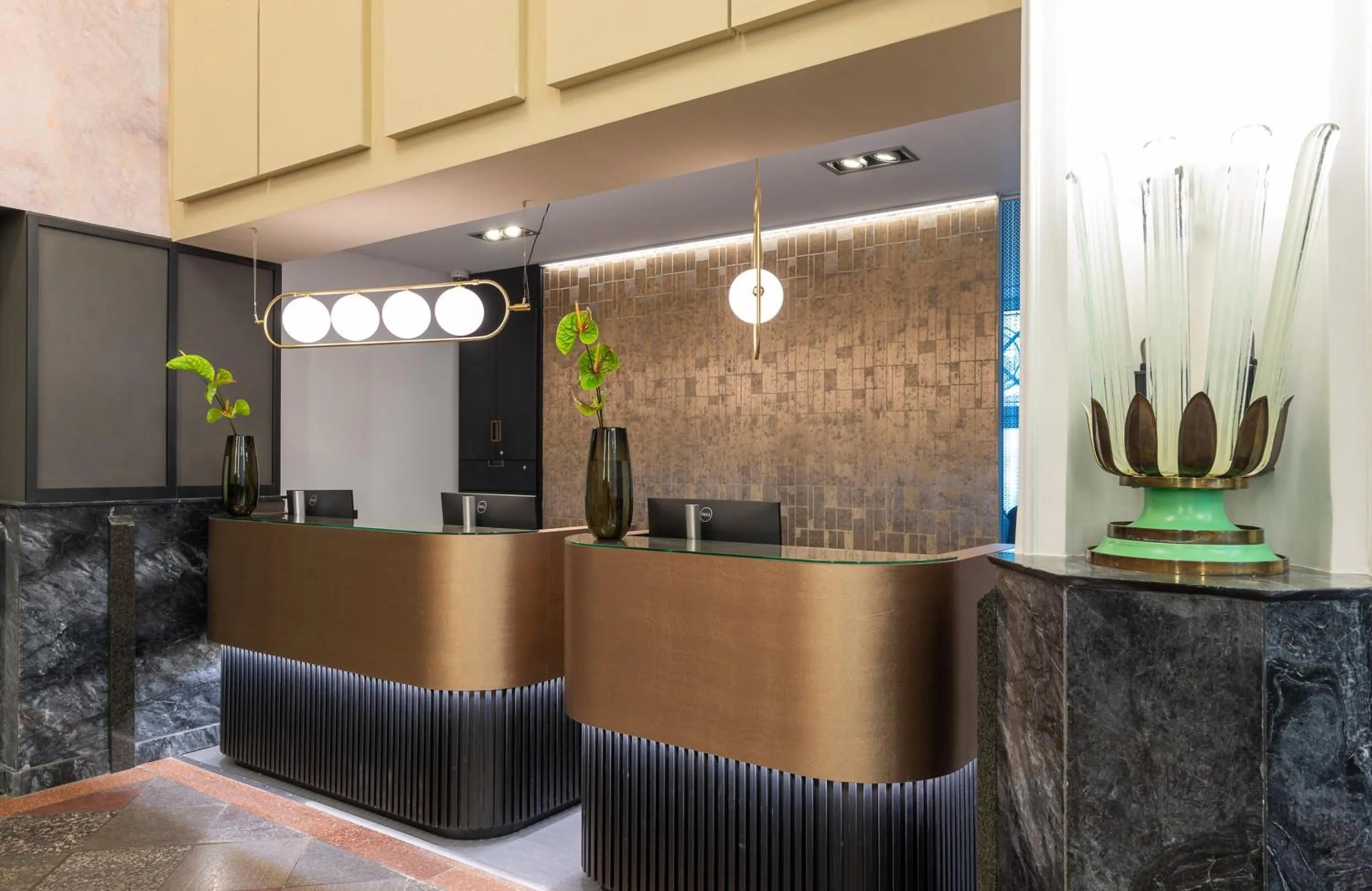 Lobby or reception in Leonardo Royal Hotel Berlin Alexanderplatz