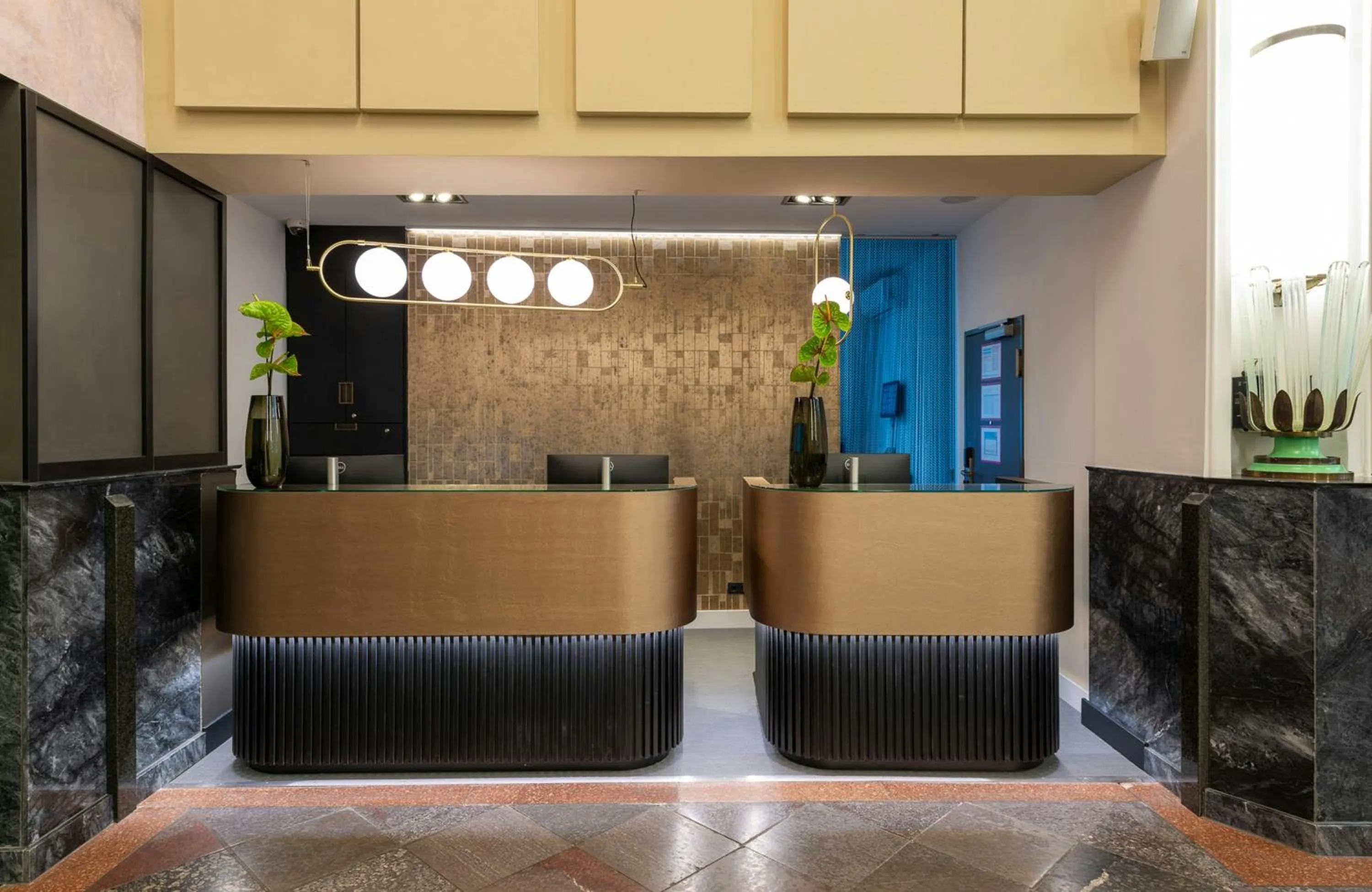 Lobby or reception in Leonardo Royal Hotel Berlin Alexanderplatz