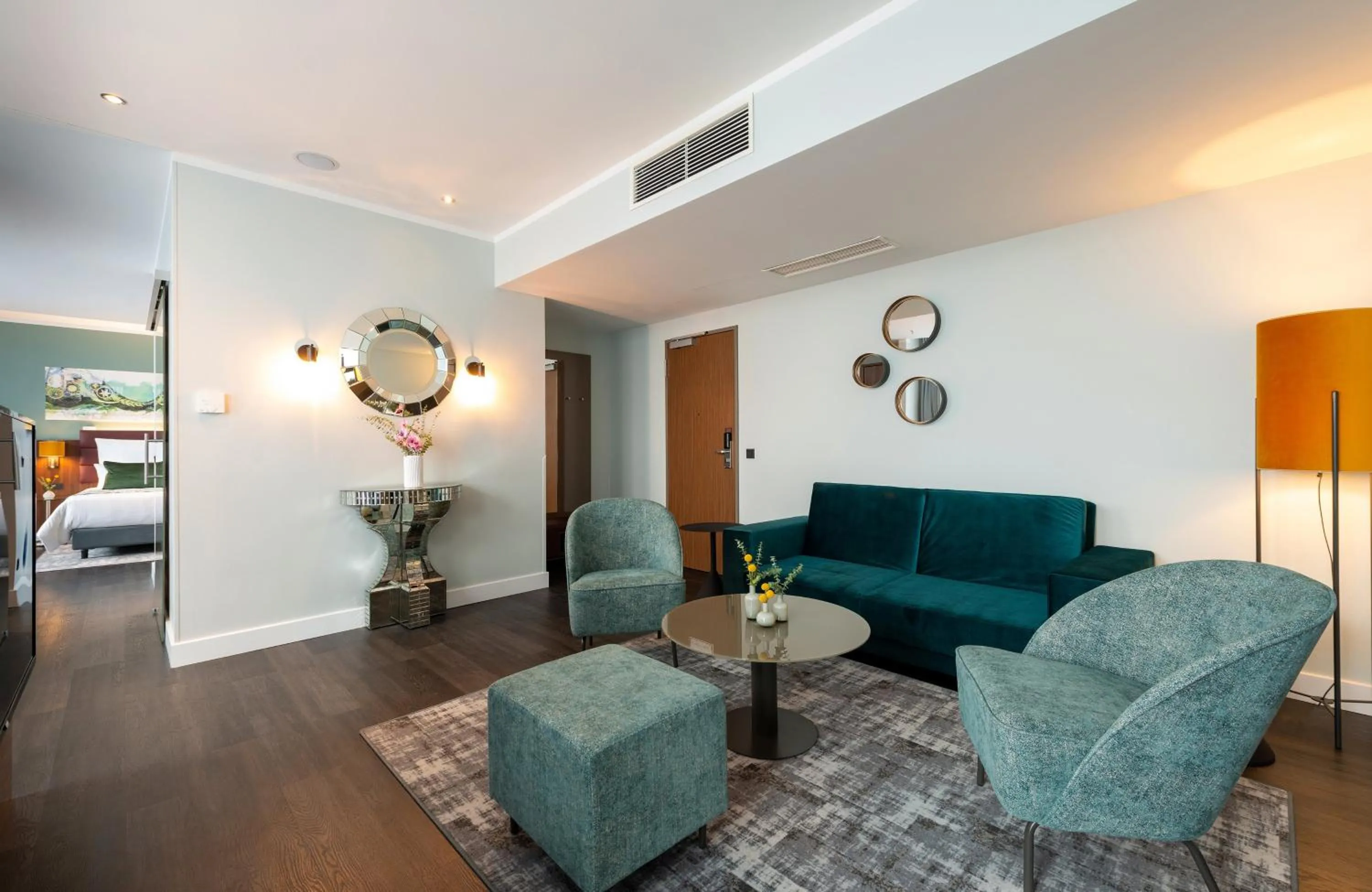 Photo of the whole room in Leonardo Royal Hotel Berlin Alexanderplatz